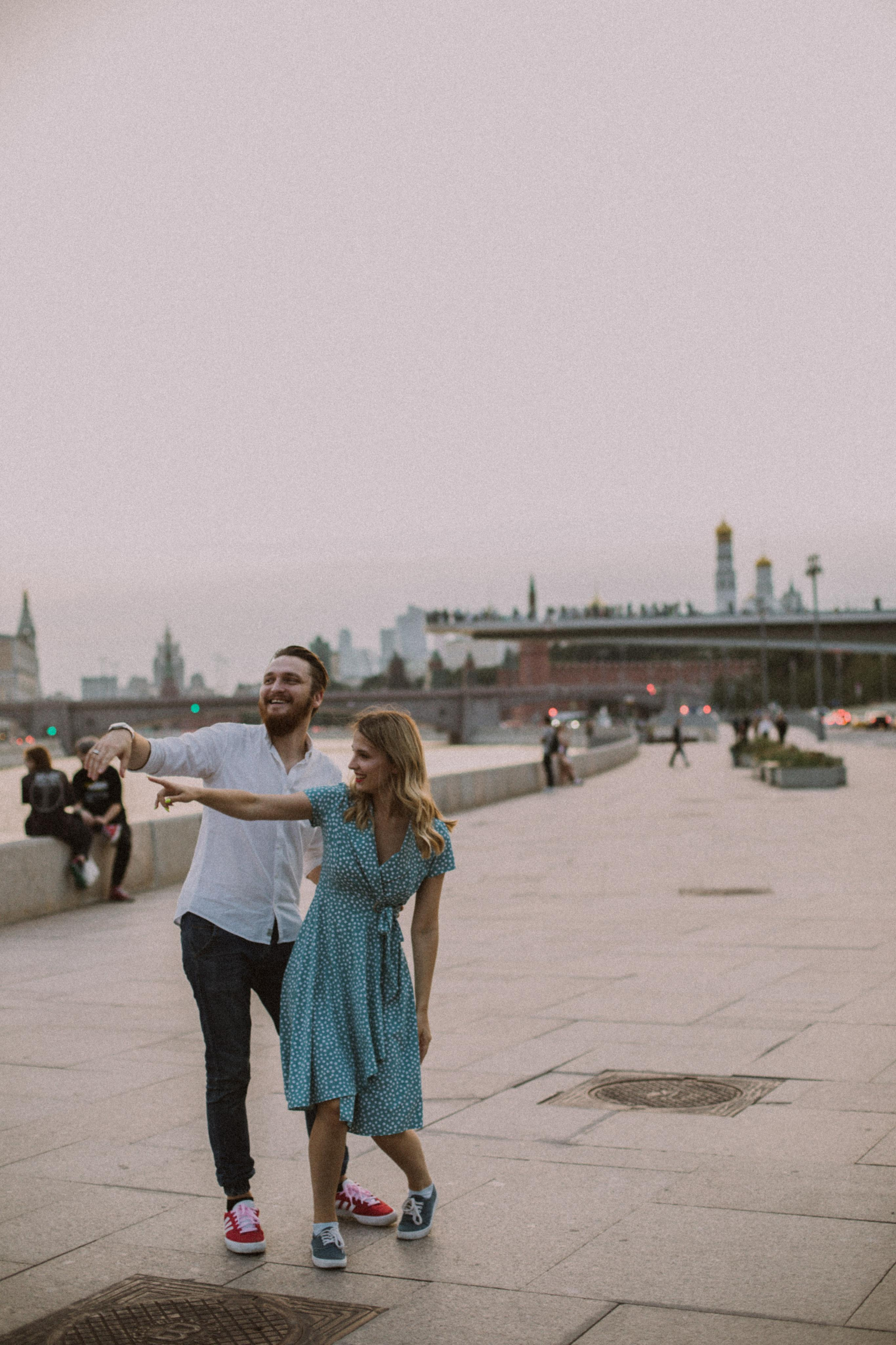 Alex & Sofia. Photographer in Paris