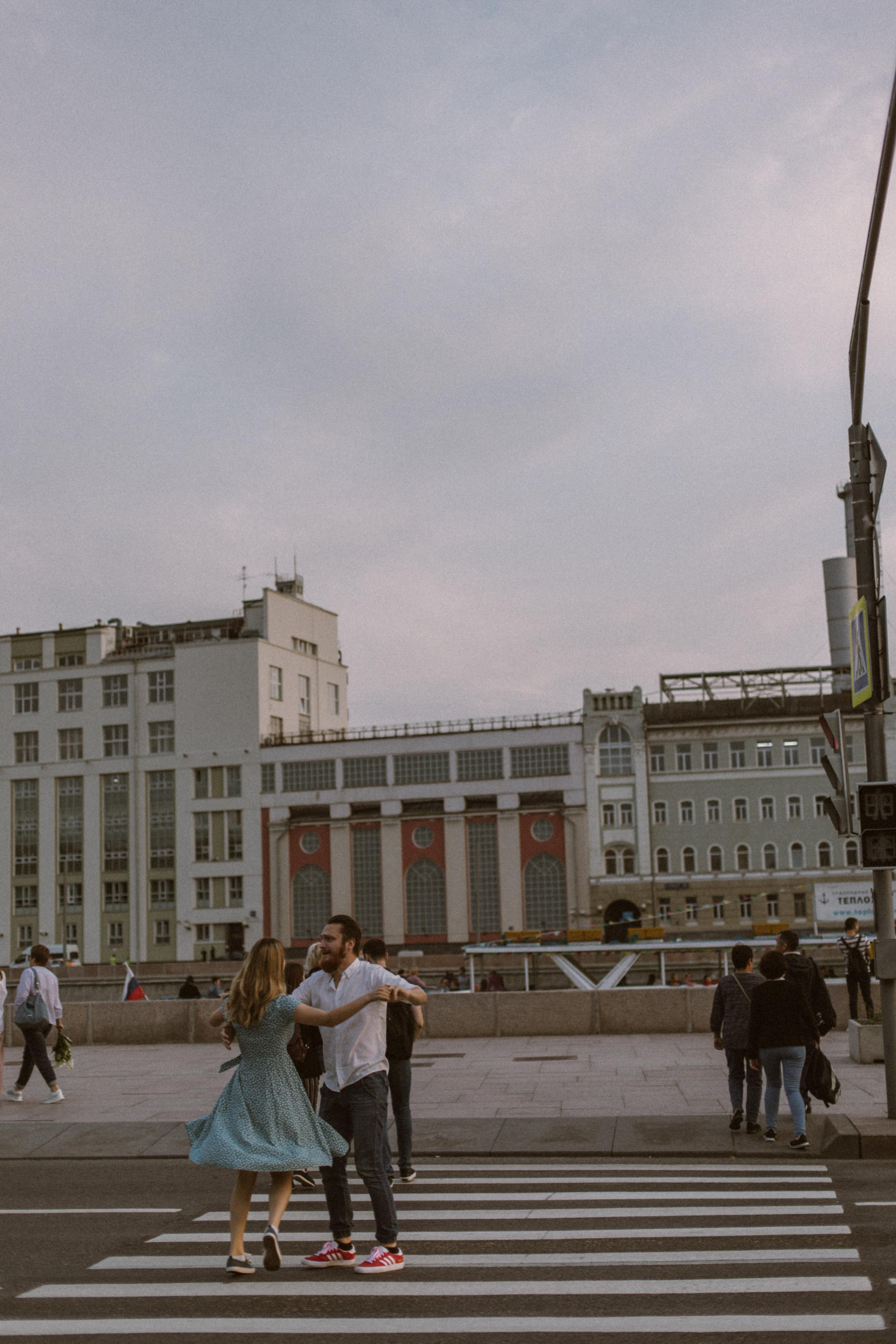 Alex & Sofia. Photographer in Paris