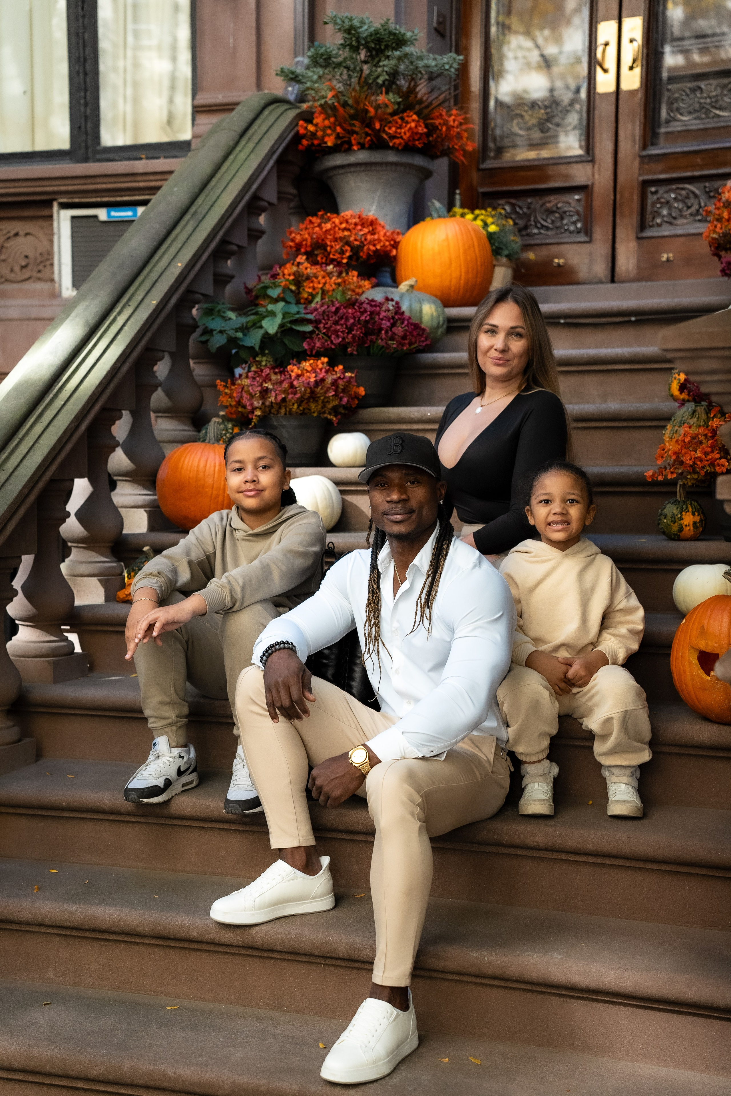 Investment. Lev Shevchenko Photography | moodofnewyork This website is dedicated to wedding, couple, family, and portrait photography. I help capture g