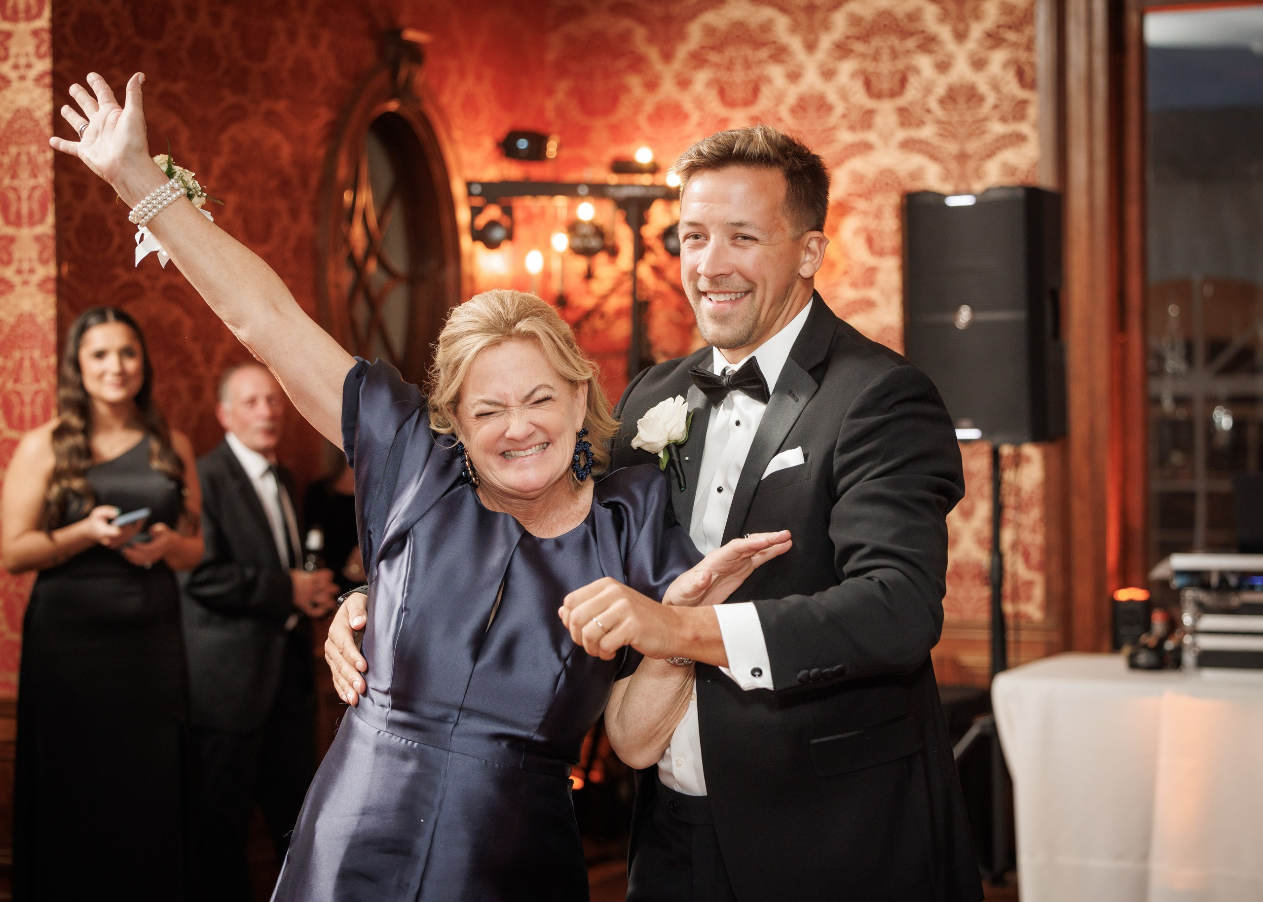 Stephanie and Alexander, Cairnwood Estate, PA. Wedding Photo & Video