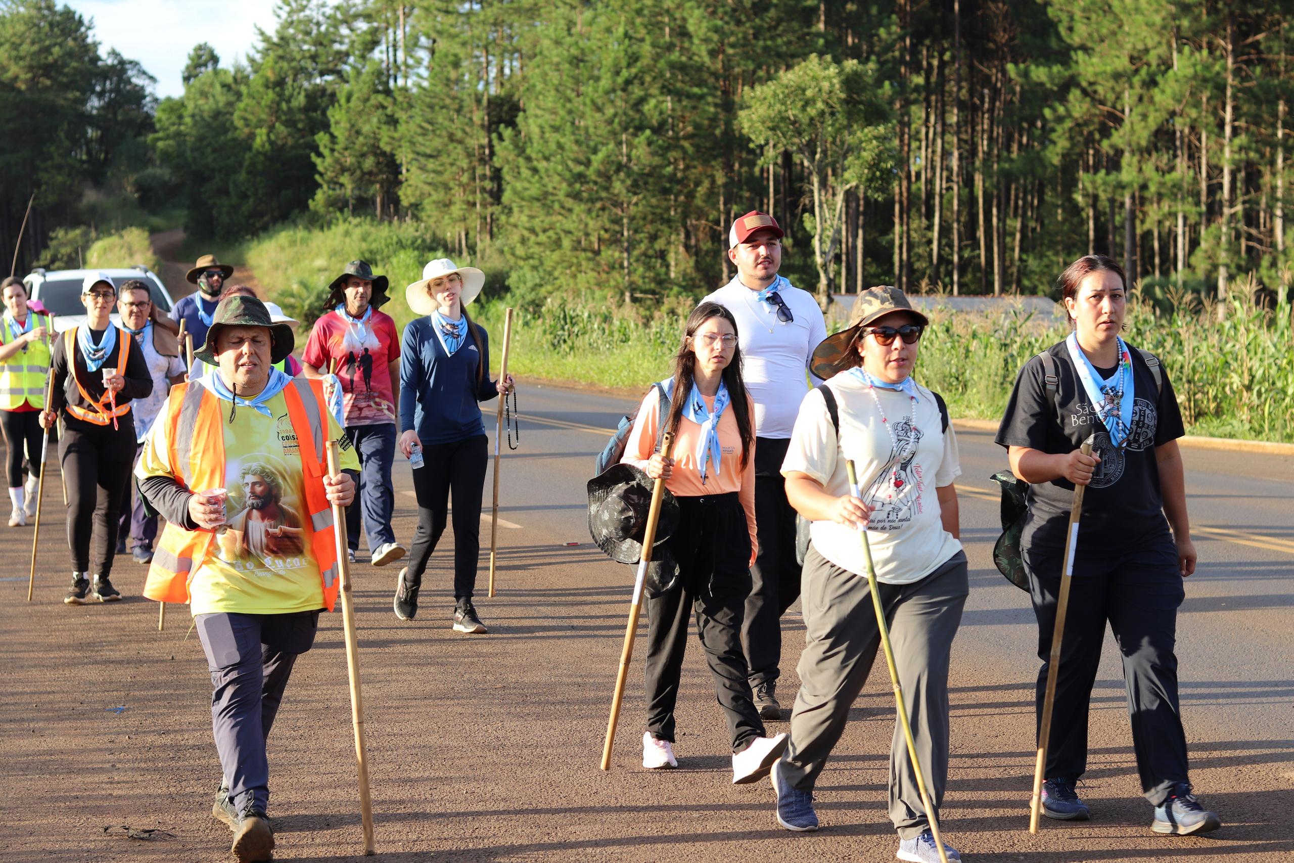 Peregrinação Nossa Senhora de Belém. Handa Produções