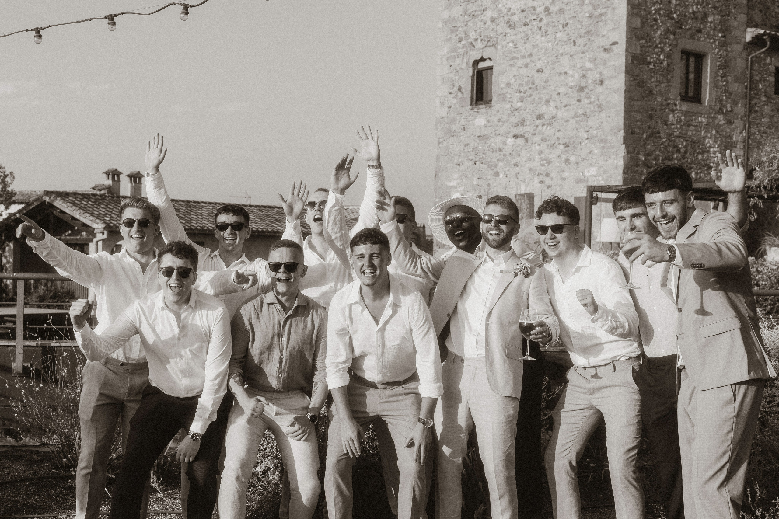 Lauren & Jamie. Hotel Castell d’Emporda. Paola fotógrafo / videografo de bodas en Barcelona