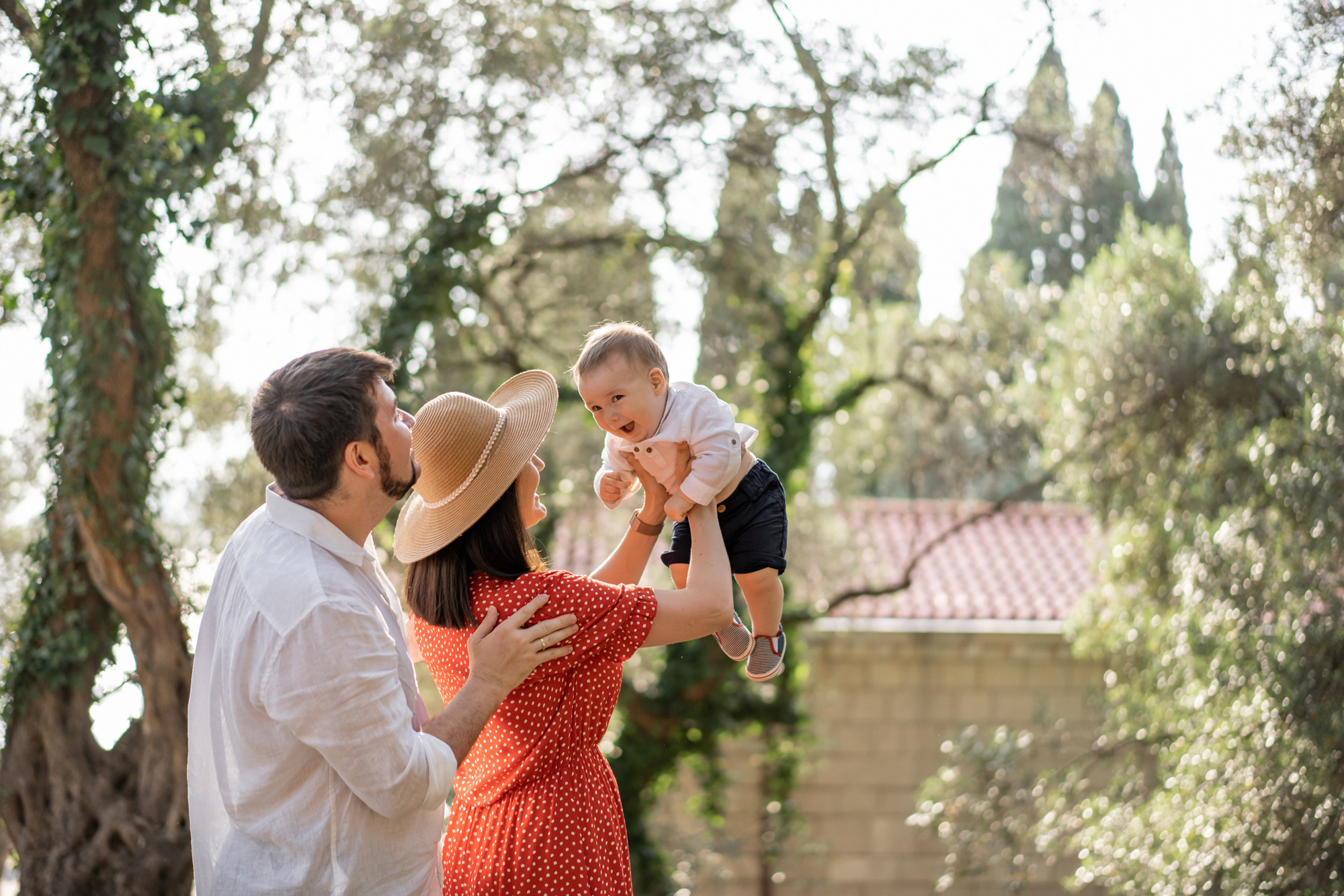 Family photoshoot in Sveti-sefan (Milocer)