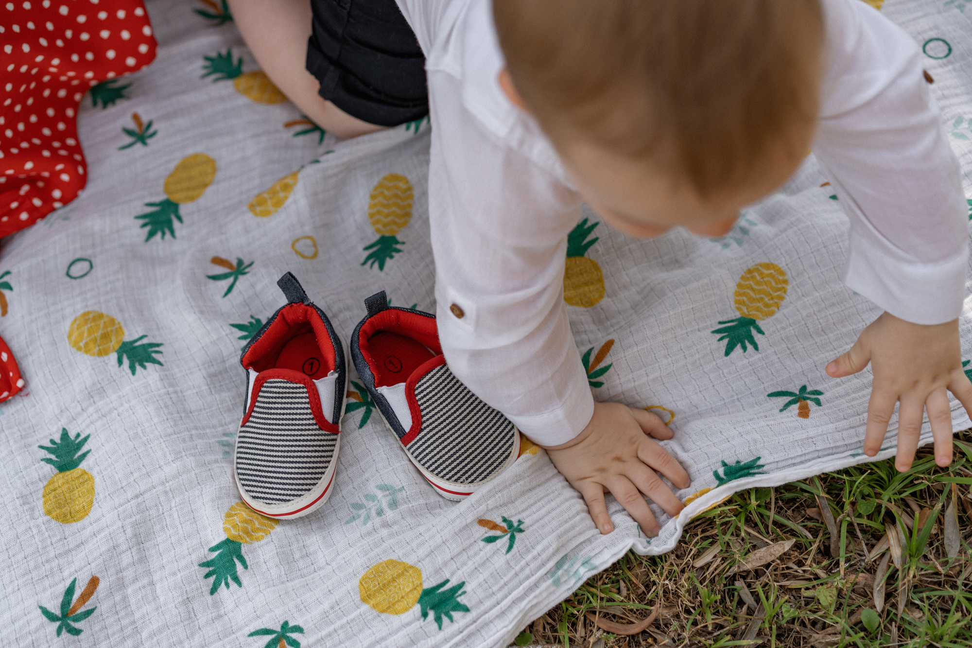 Family photoshoot in Sveti-sefan (Milocer)
