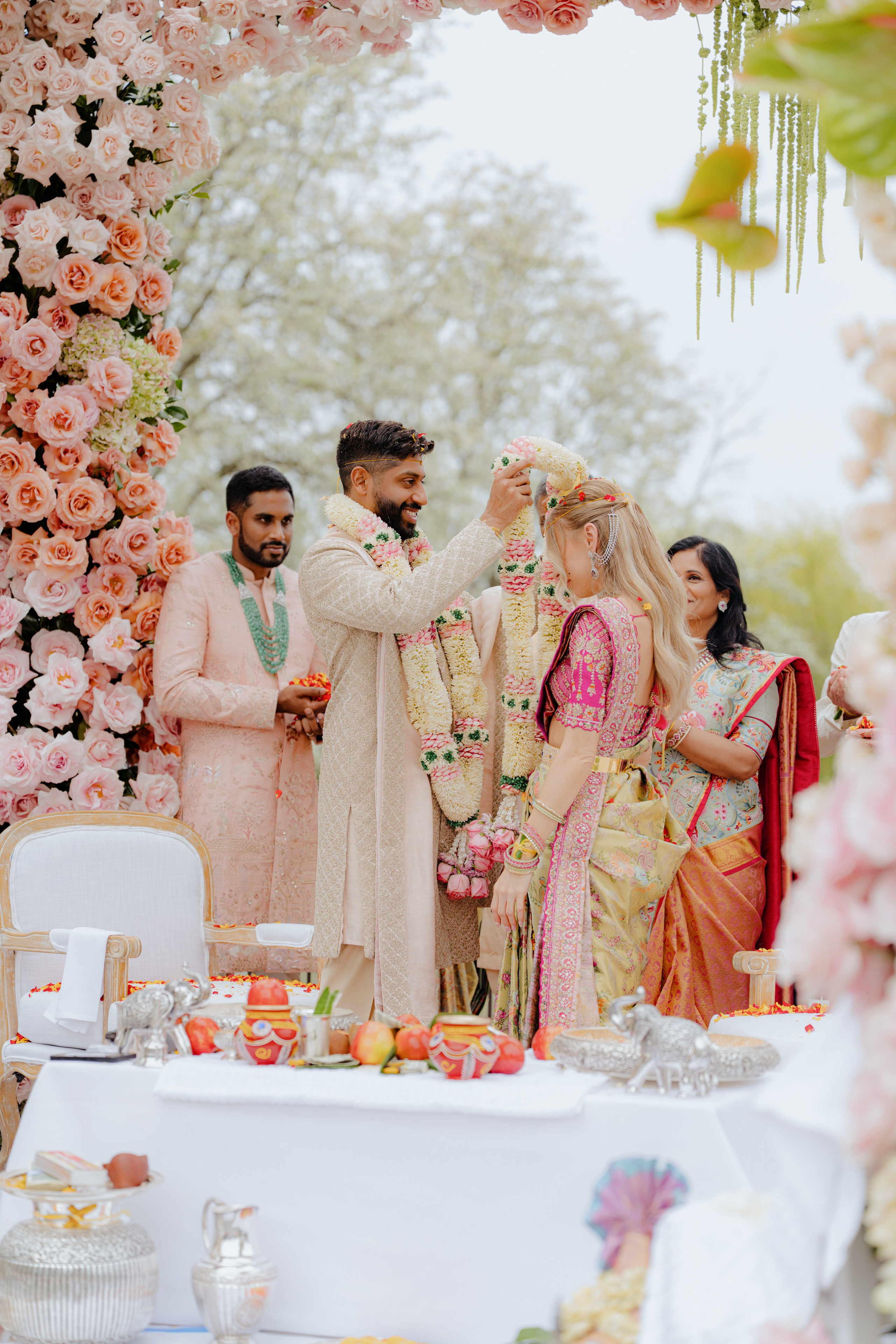 Luxury Indian Wedding Photography Gallery | New York & New Jersey & Florida | Vova Chi. Wedding photographer and videographer New York | New Jersey