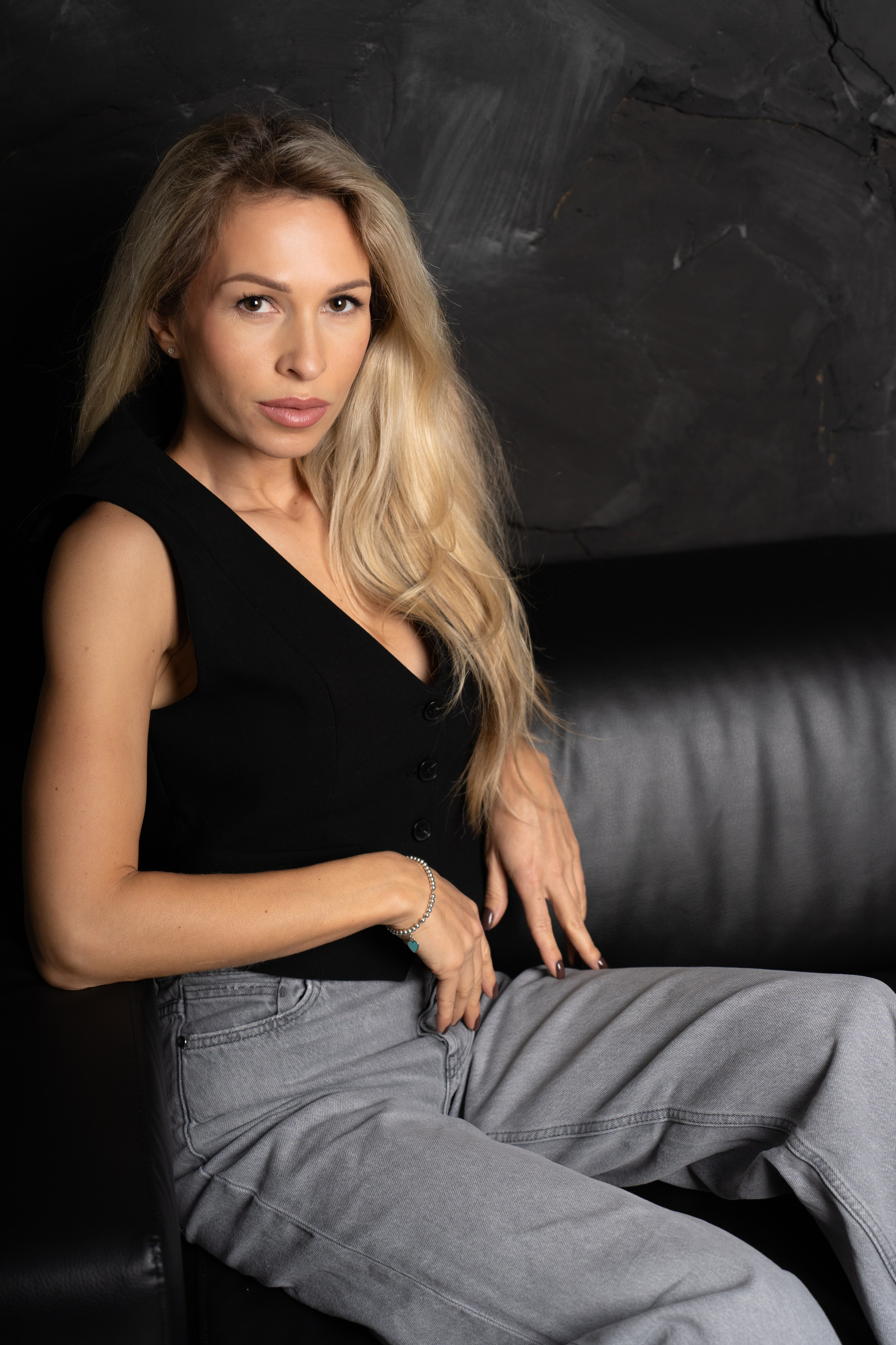 Портрет. Karina Ruud Portrait and Wedding Photographer in Riga, Latvia & Europe