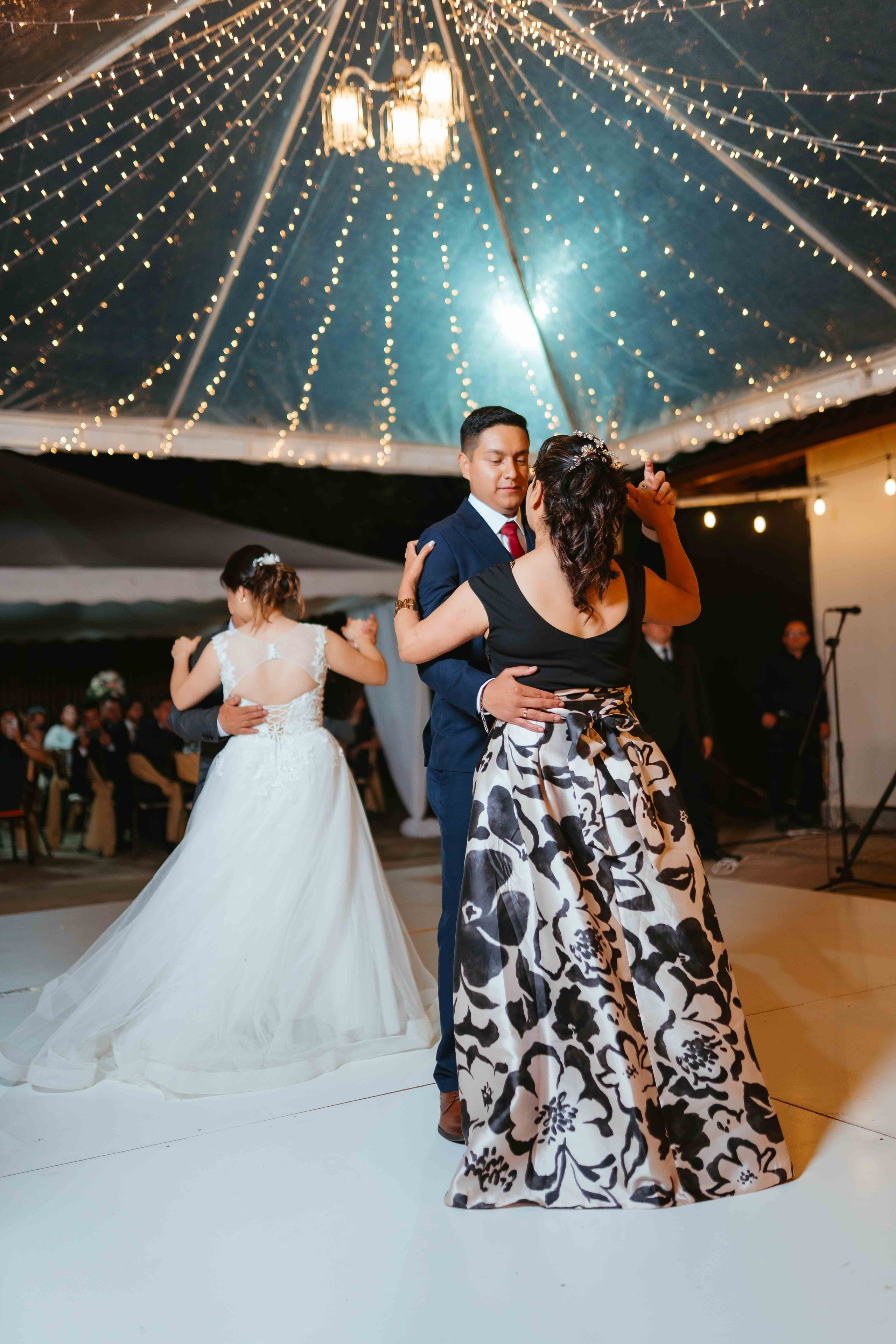 Jennifer y Vladimir. Fotógrafo de bodas en Loja Ecuador | Piero Alvarez PH