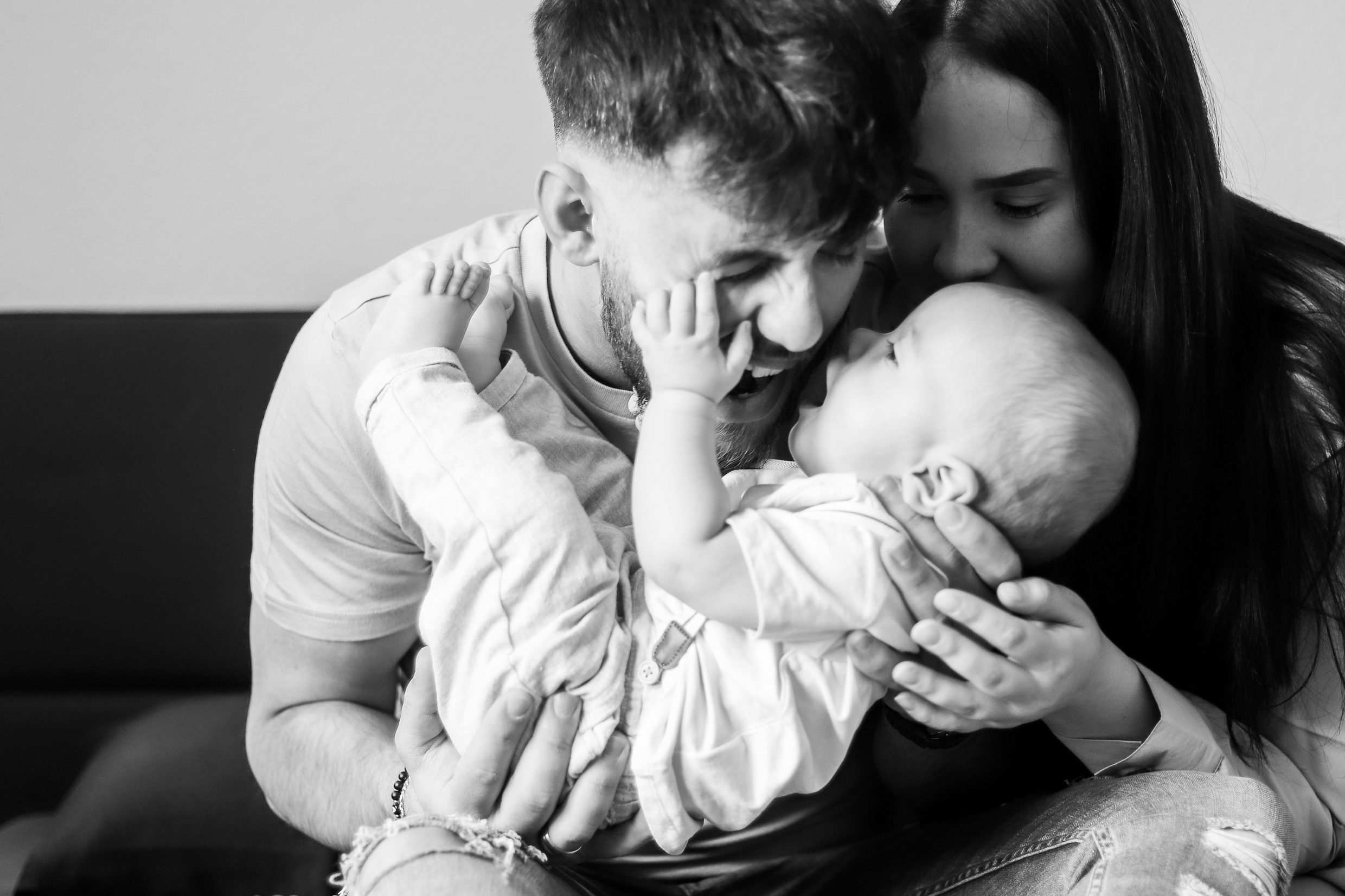 Kleiner Amir und seine Familie. Fotograf in Freiburg, Meerim Kaufmann