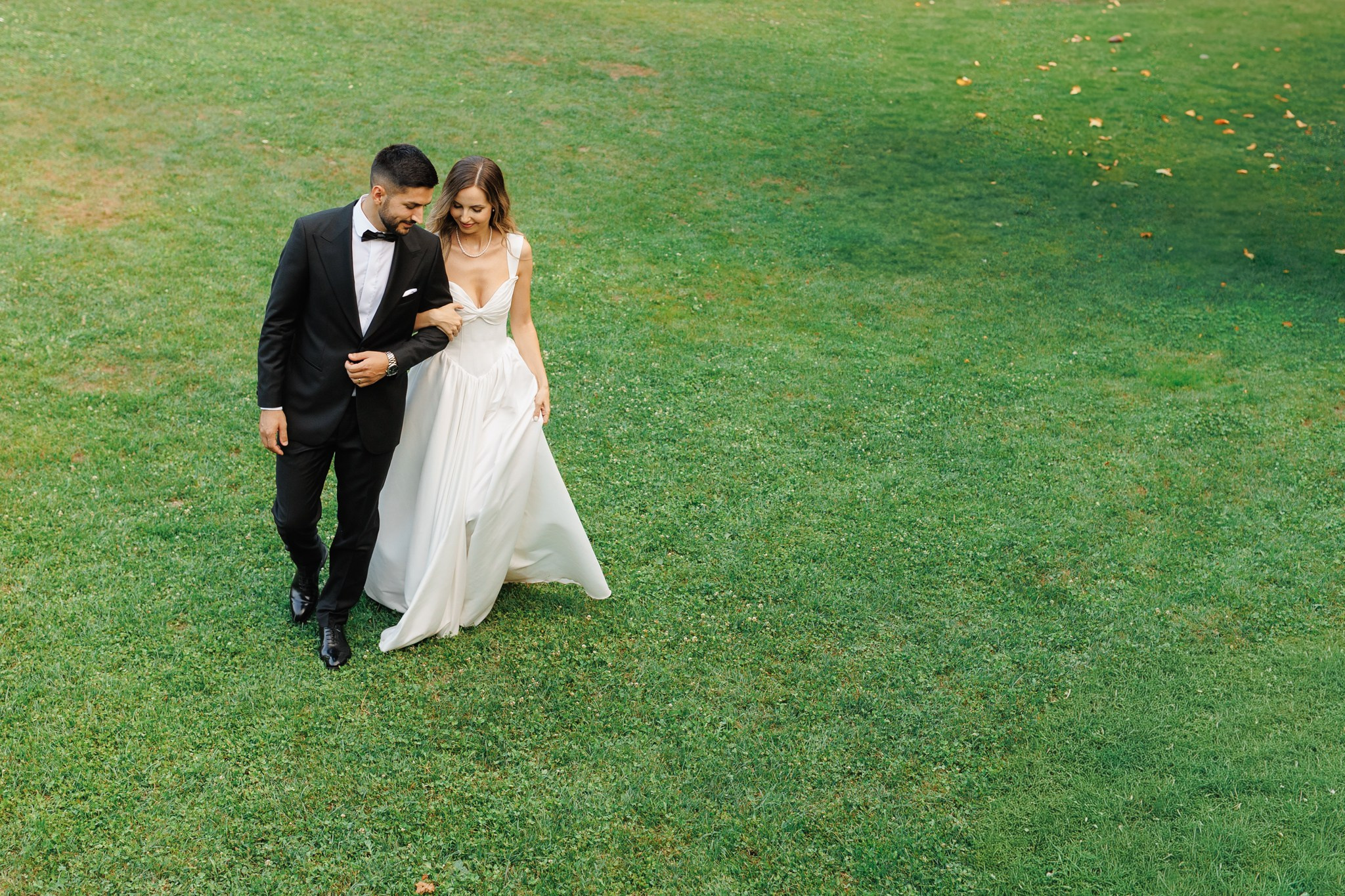 Mihaela si Nicolae - Nunta in locatie in aer liber la Nouvelle Events. Fotograf nunta Bucuresti - Manu Ivanciu | Fotograf botez