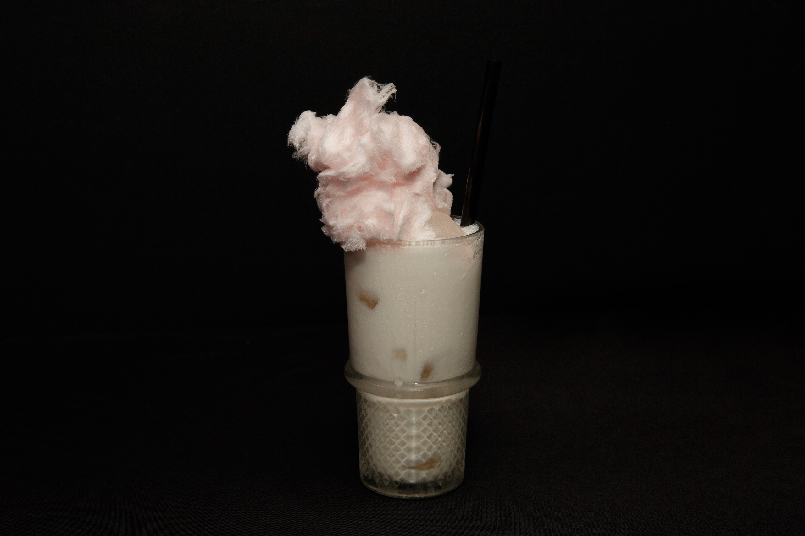 Контентная съемка для бара Focus. Портретный и репортажный фотограф в Израиле Рома Бирман