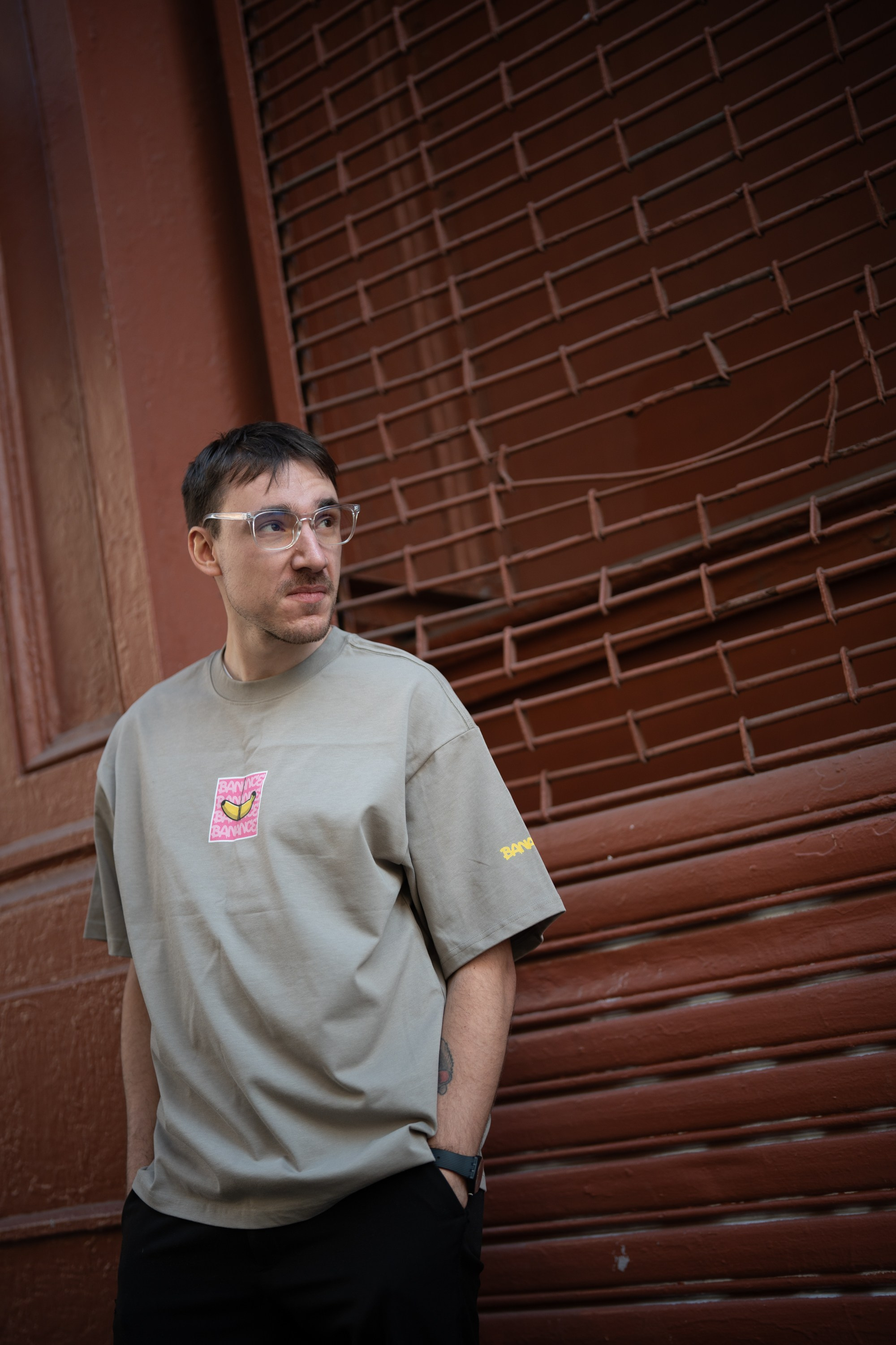 Advertising photo shoot for a clothing brand. Portrait and wedding photographer in New York