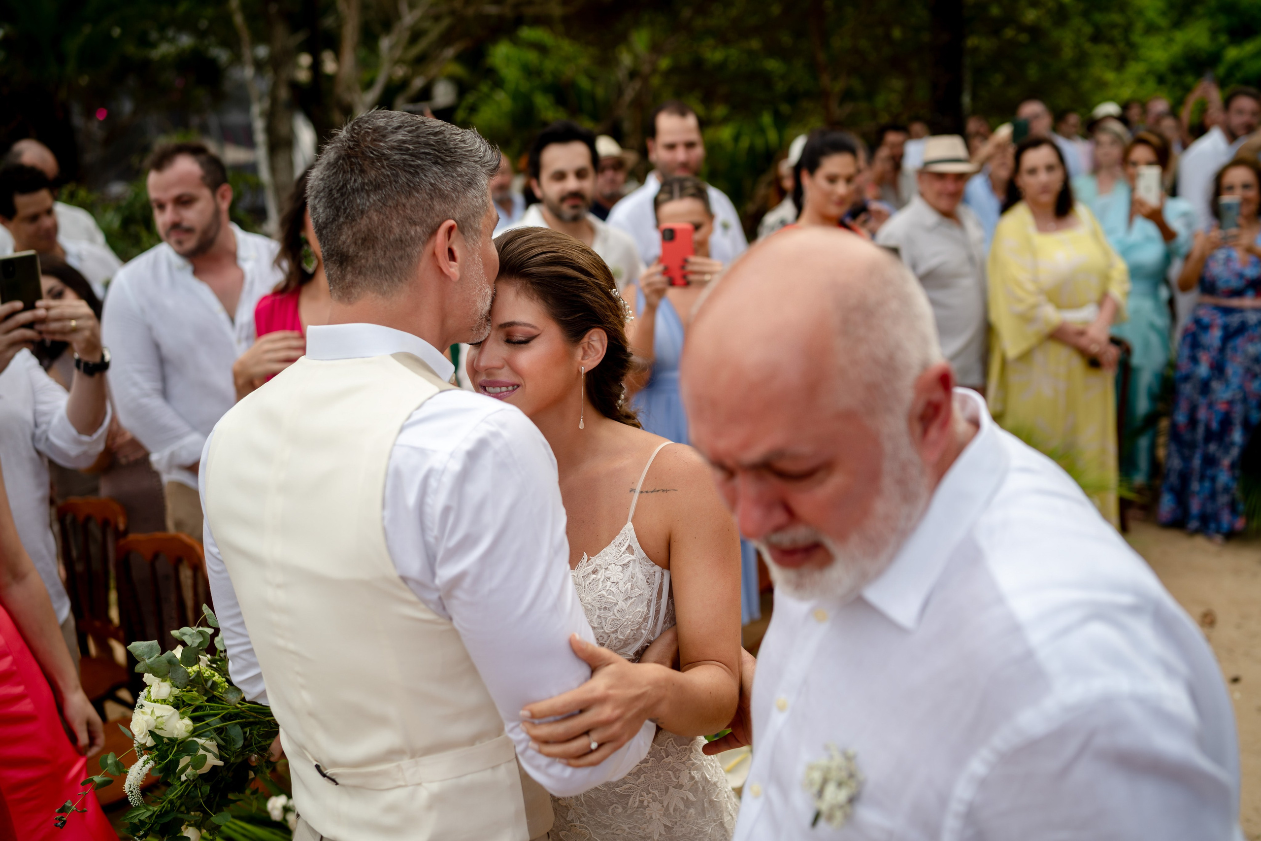 Thaís & Ivo | Trancoso-BA. Fotógrafo de casamentos e gestantes