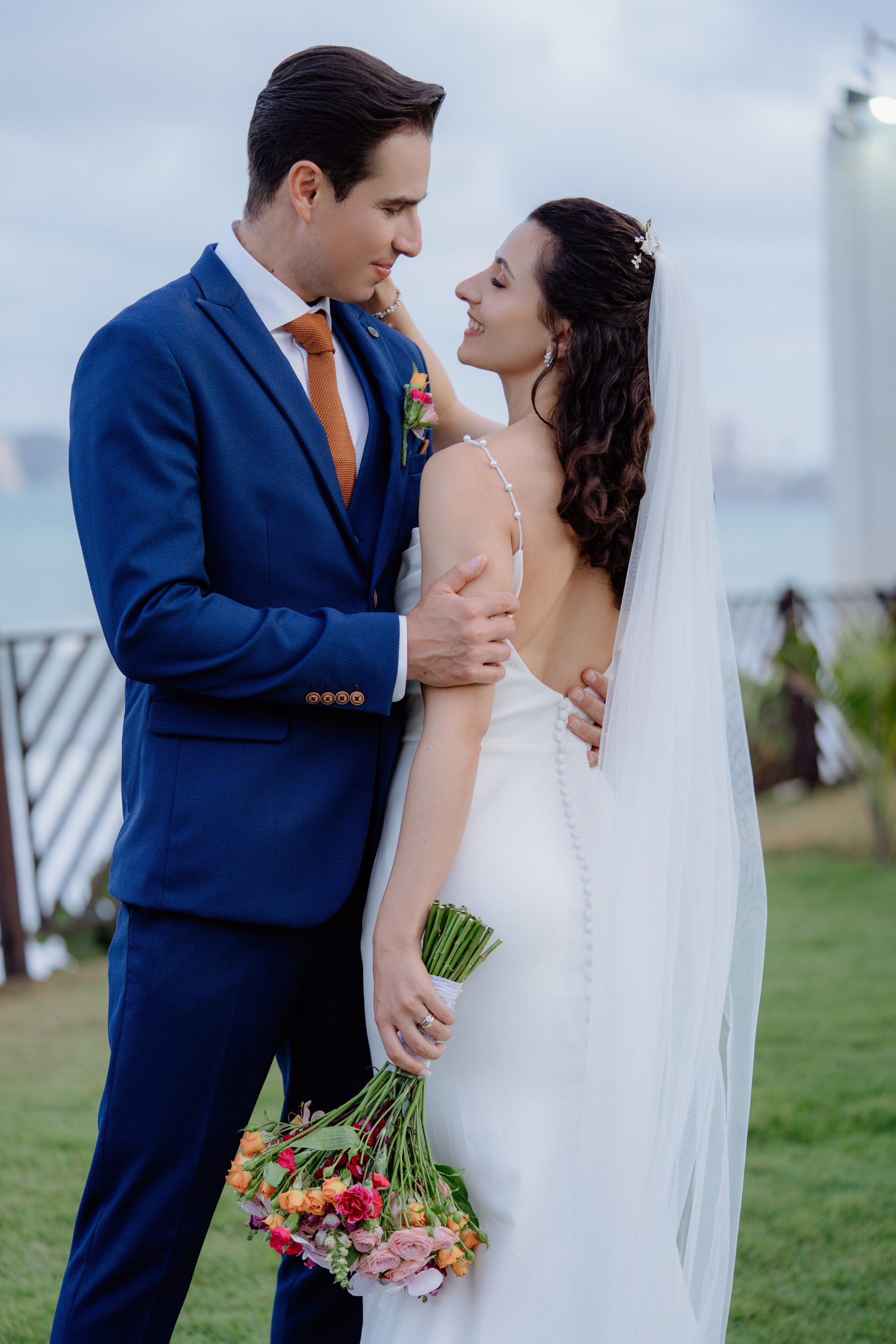 Priscila e Marlon. Luz suave, direção leve e fotos que captam quem realmente você é