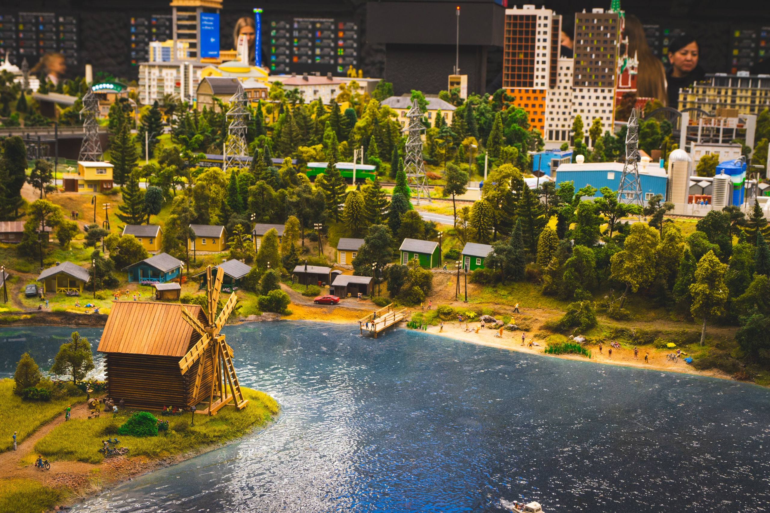 Puhkus Peterburis (Ermitaaž, Shadow muuseum, Grand Maket Venemaa, ArtMuza). Nebula 25 — Fotod teie hingele