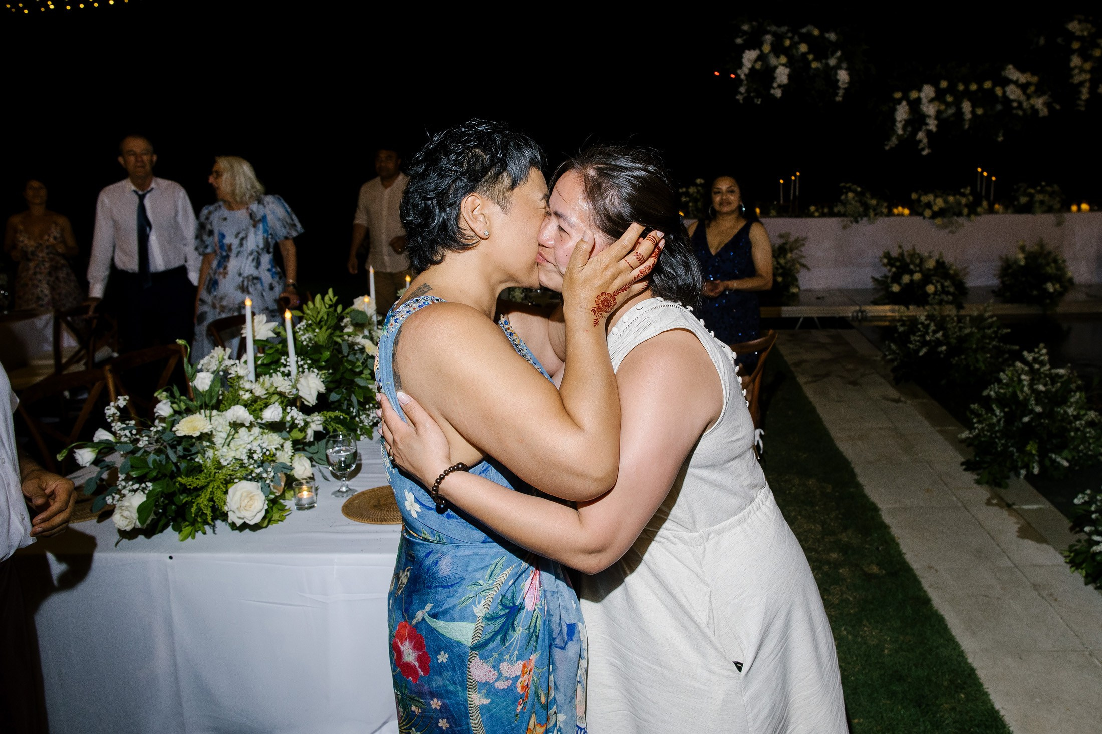 Big funny wedding with guests in paradise Bali island. Get.it.feel — Aesthetic Photography and Videography