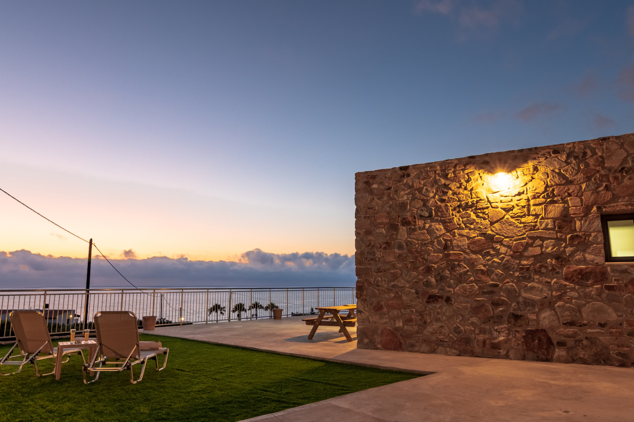 The Rock House. Photograper in Chania, Crete