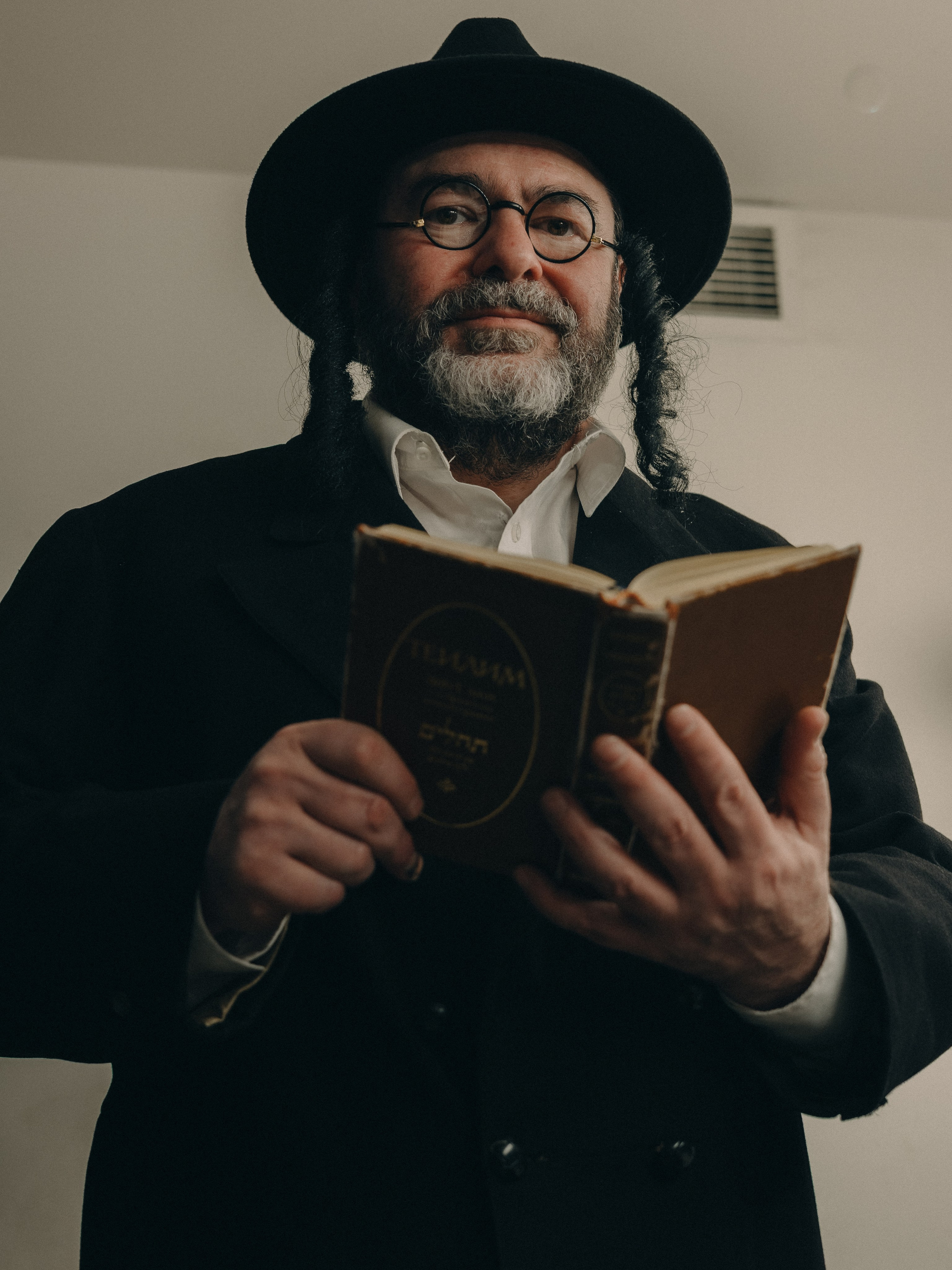 Chameleon — Reportage. Yana Bobrova | Artistic Photography