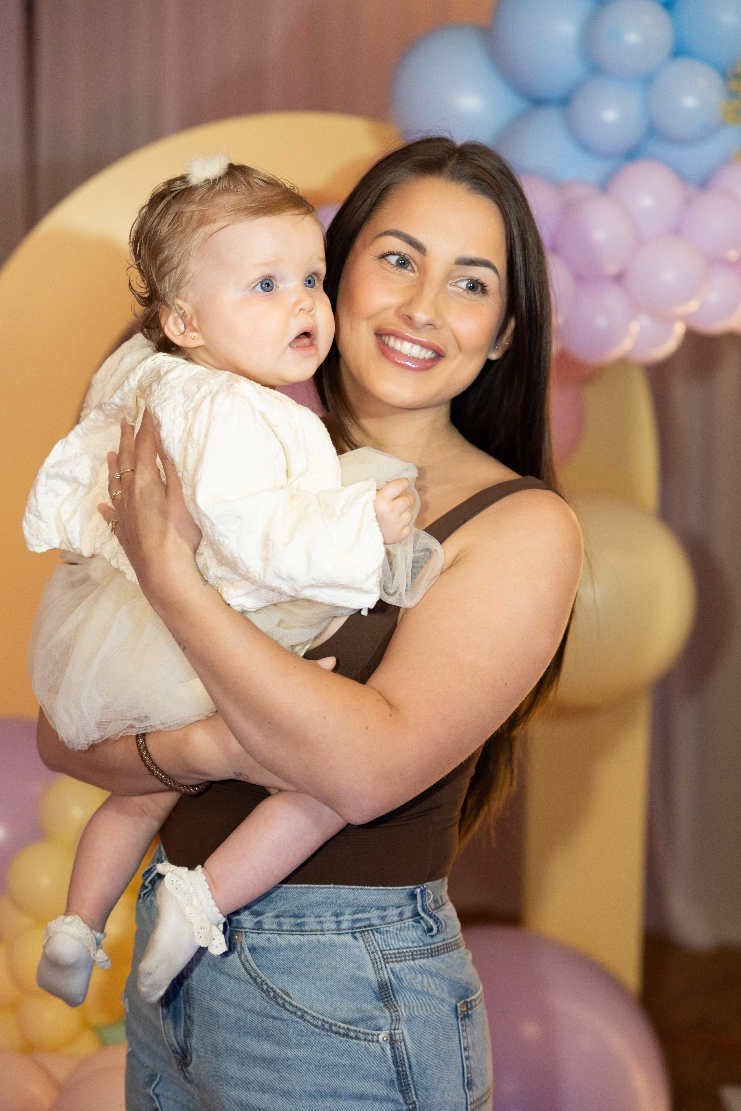 1 st Birthday. Portrait and Family Photographer in Netherlands