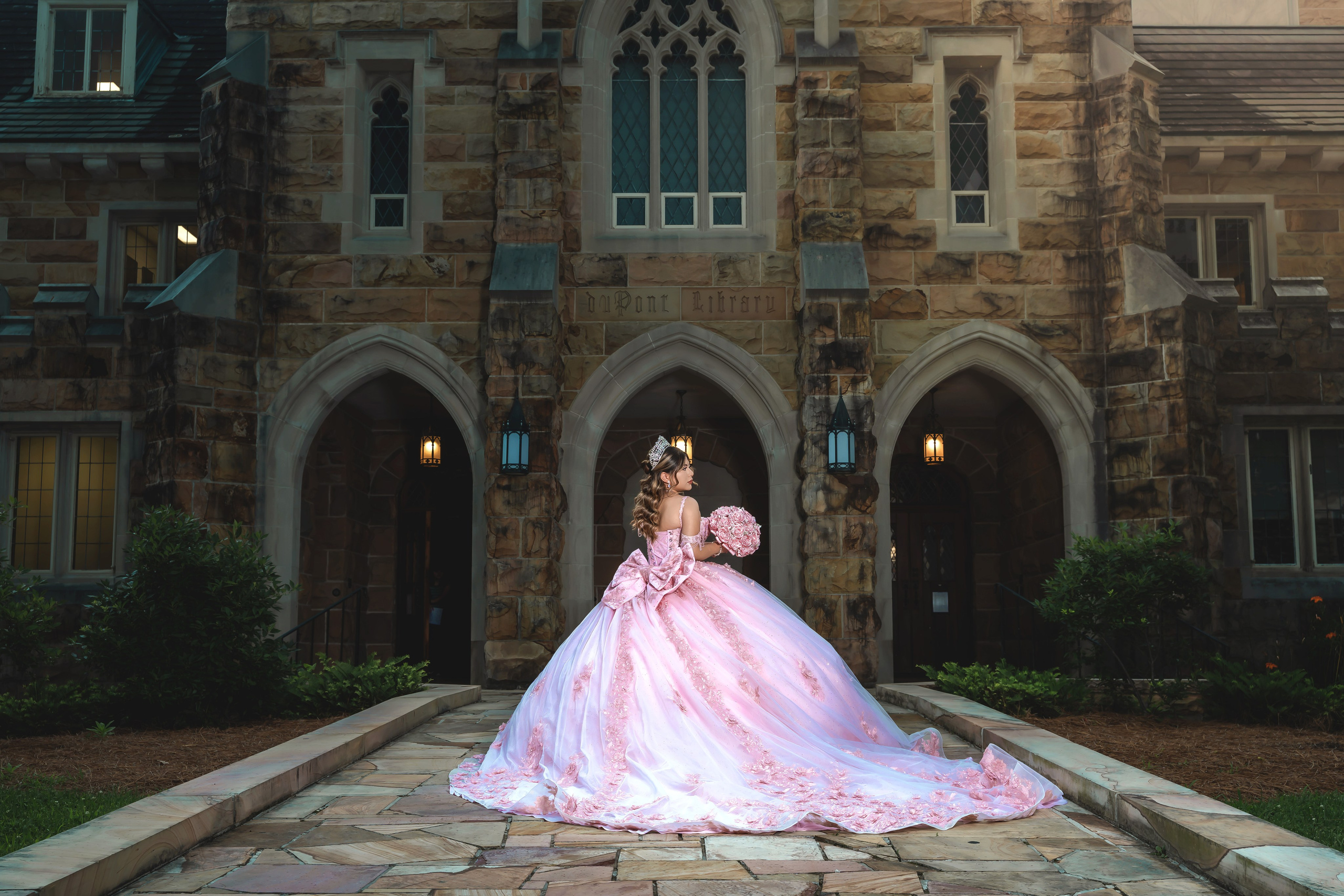 LILIANA. Quinceañerasñeras, wedding photographer in Tennessee