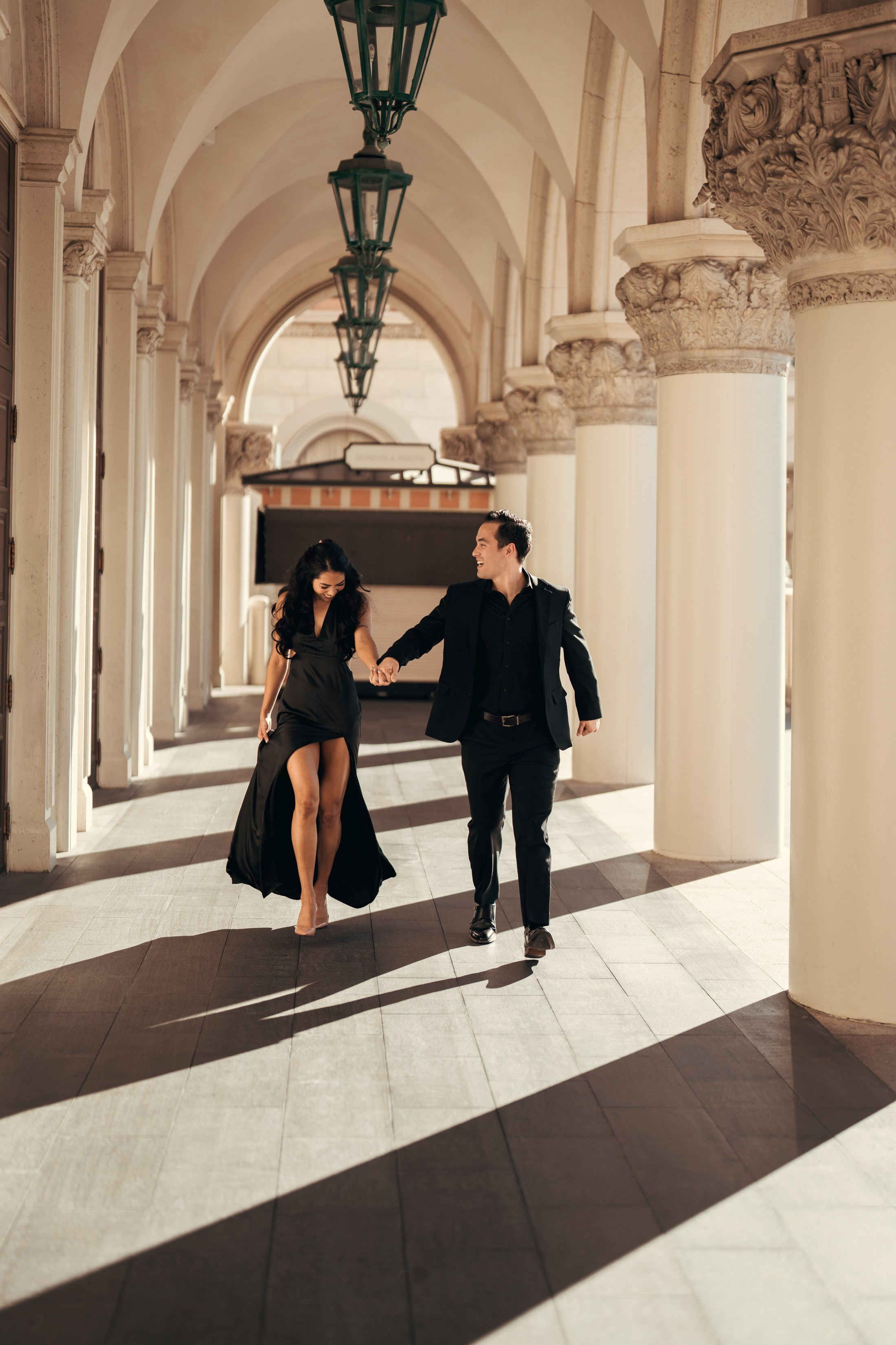 Calah&Matthew. Wedding & elopement photographer Viktoriya Kravtsov. Las Vegas