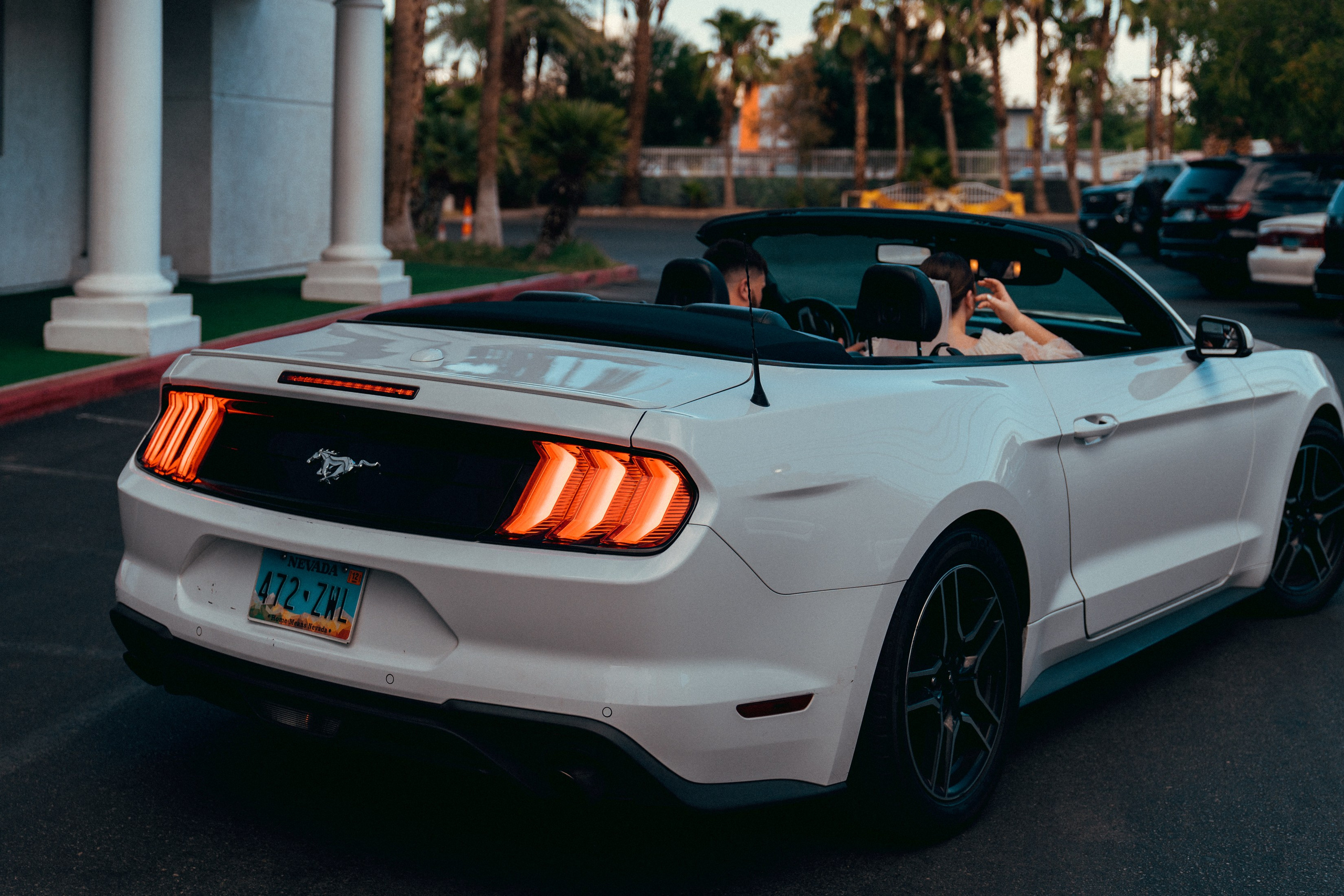 Cassie&Jimmy. Wedding & elopement photographer Viktoriya Kravtsov. Las Vegas