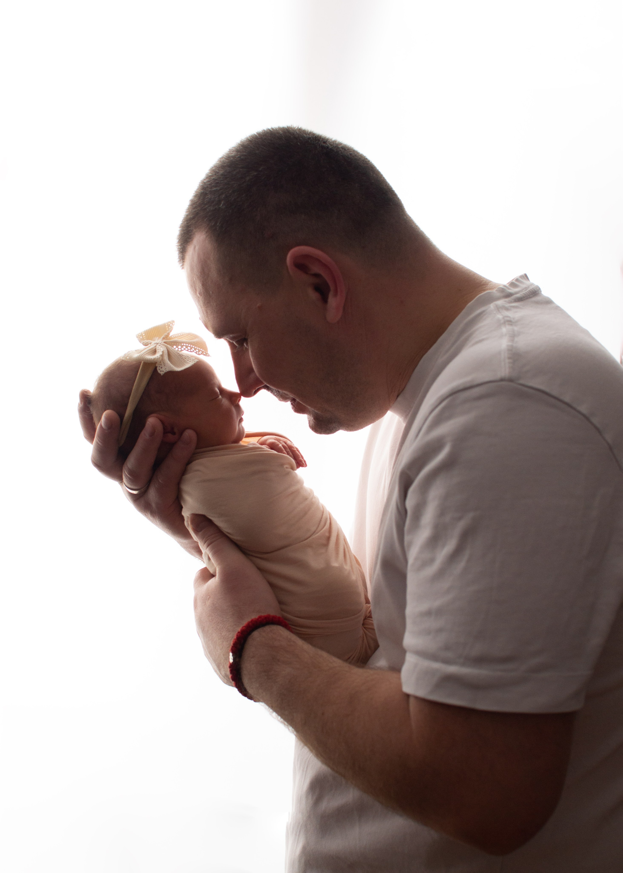 Новорожденные малыши (ньюборн newborn). Фотограф новорожденных в Темиртау и Караганде Любовь Жукова newborn