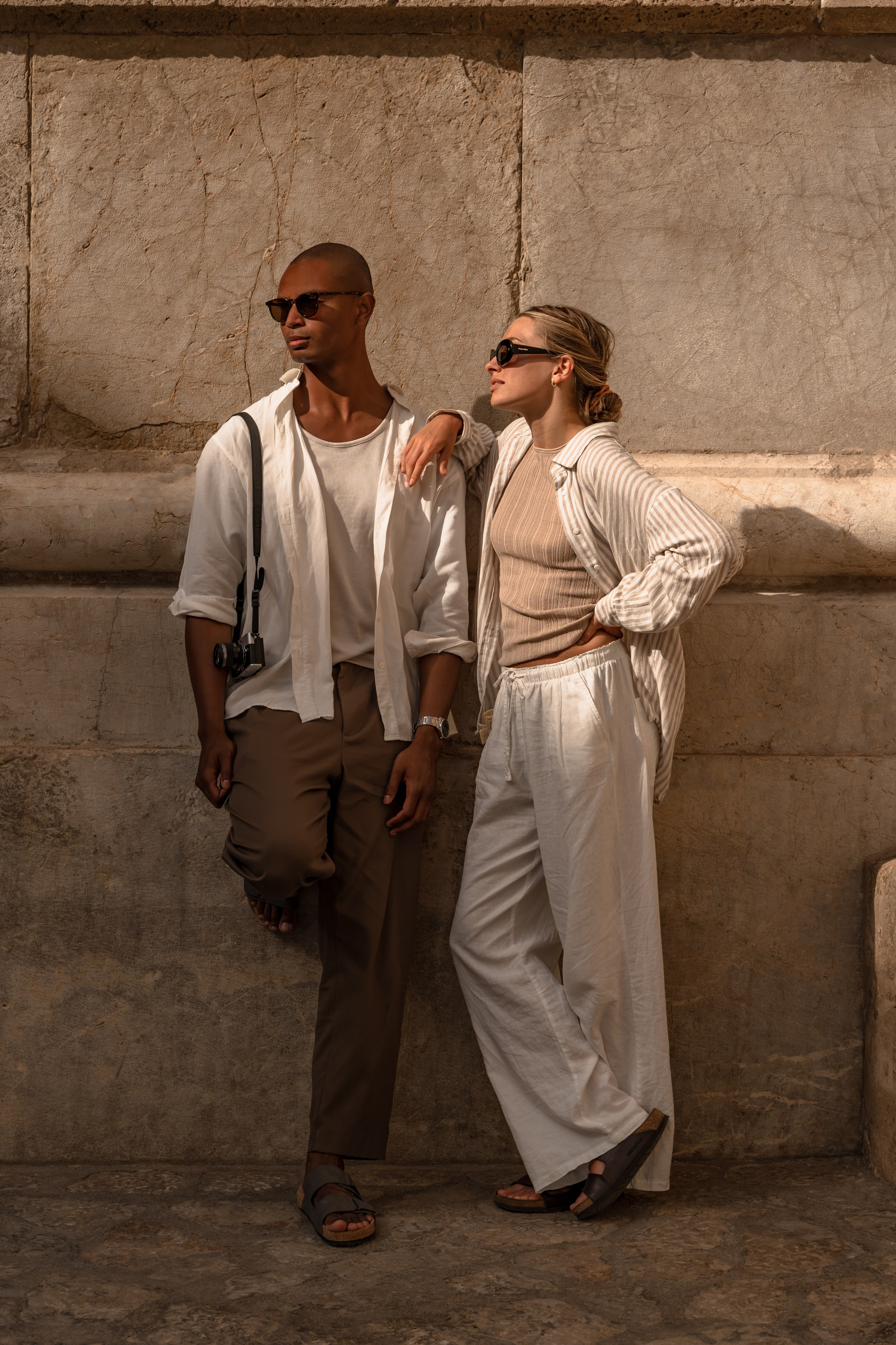 ~John~. Photo & Videos