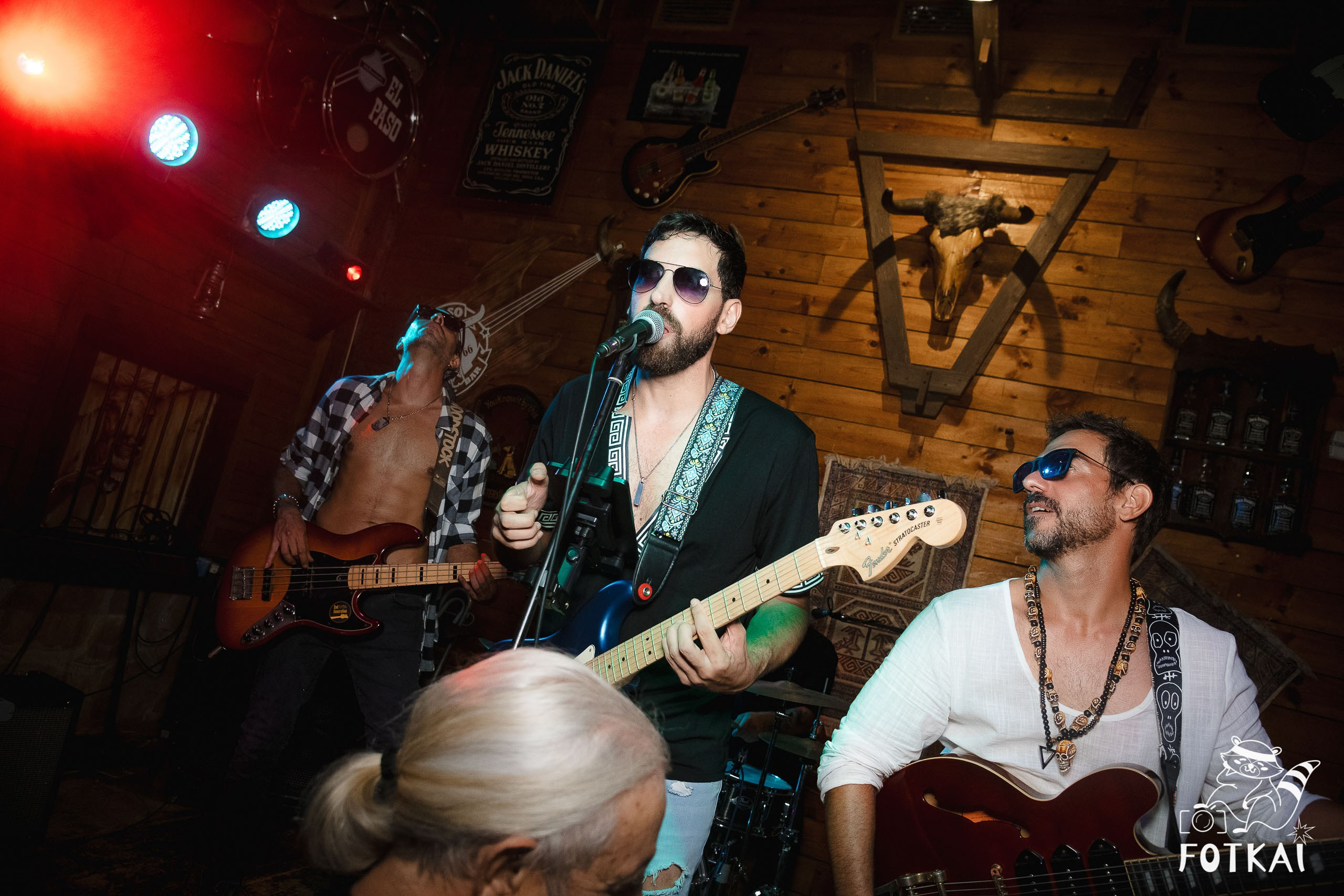 Stones of the Coast en El Paso Rock Bar Torrevieja: Reportaje fotográfico 20.09.25 | FOTKAI