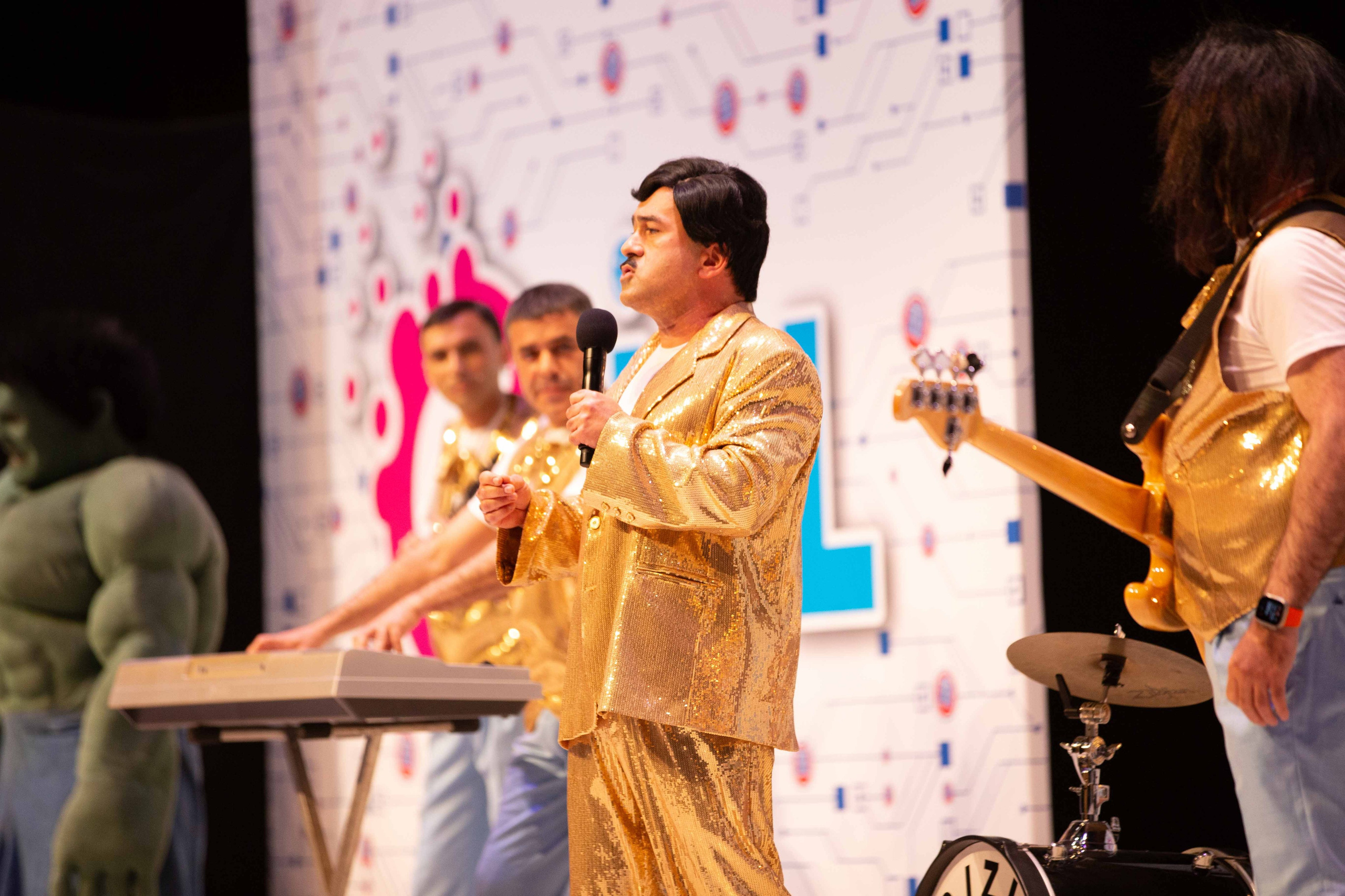 PLANET PARNI IZ BAKU. Wedding&Event photographer Ismail Rzayev in Baku