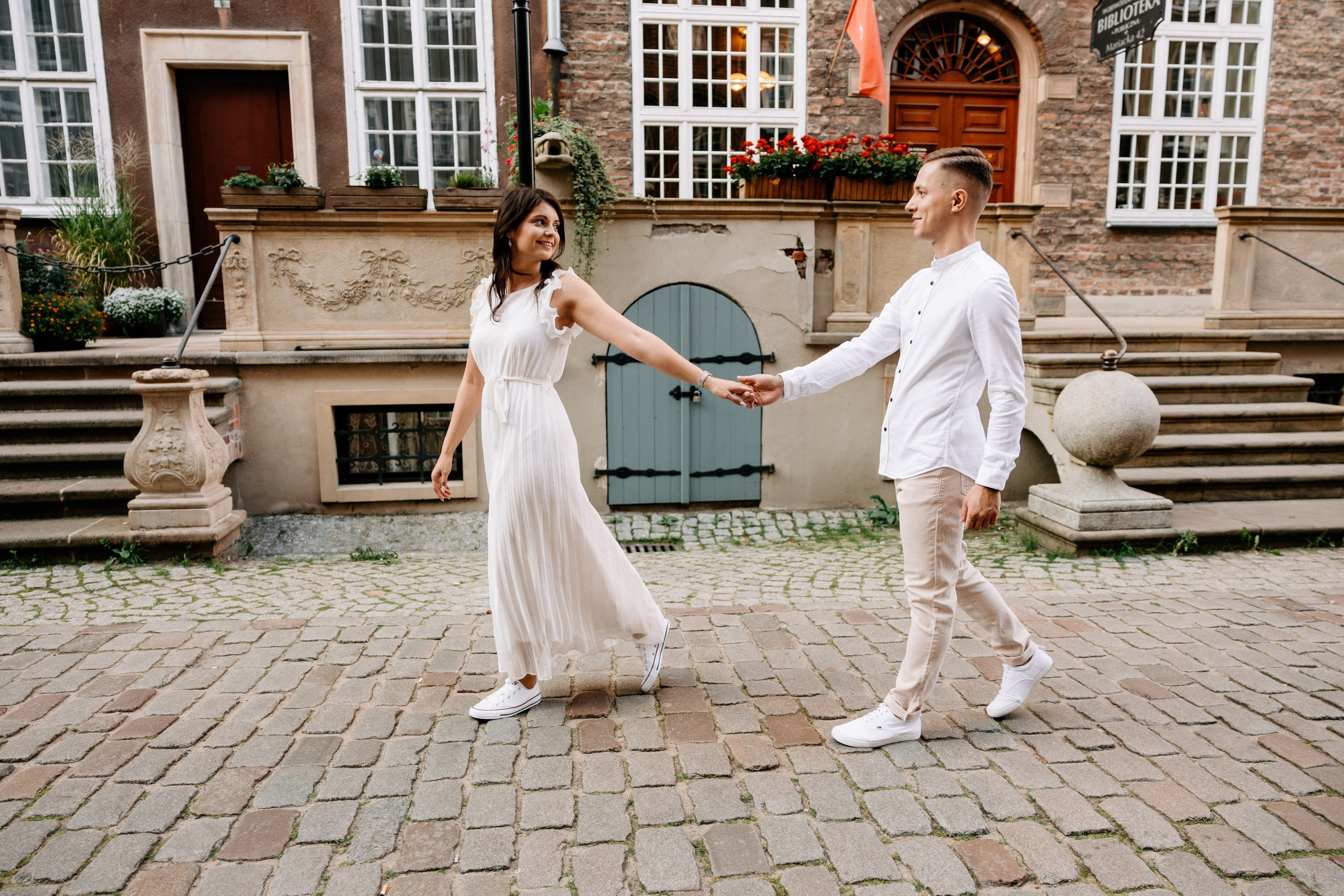 Asia ♡ Łukasz. Fotograf Ślubny Warszawa - Sesje Biznesowe Rodzinne Eventy