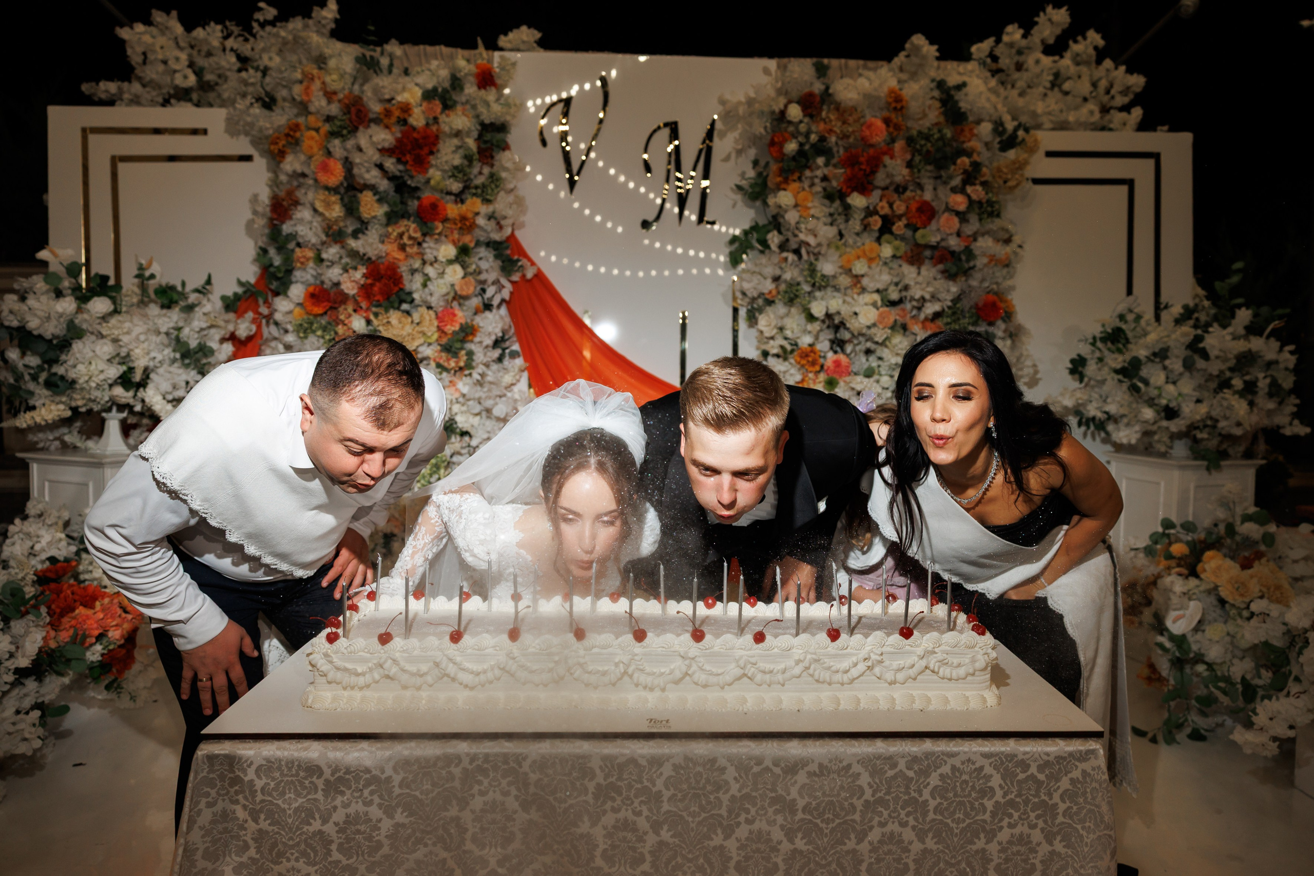 Fotograf nunta chisinau. Dinu Malancea. Dinumalancea.com — fotograf de nunta si familie. Moldova, Romania, UE