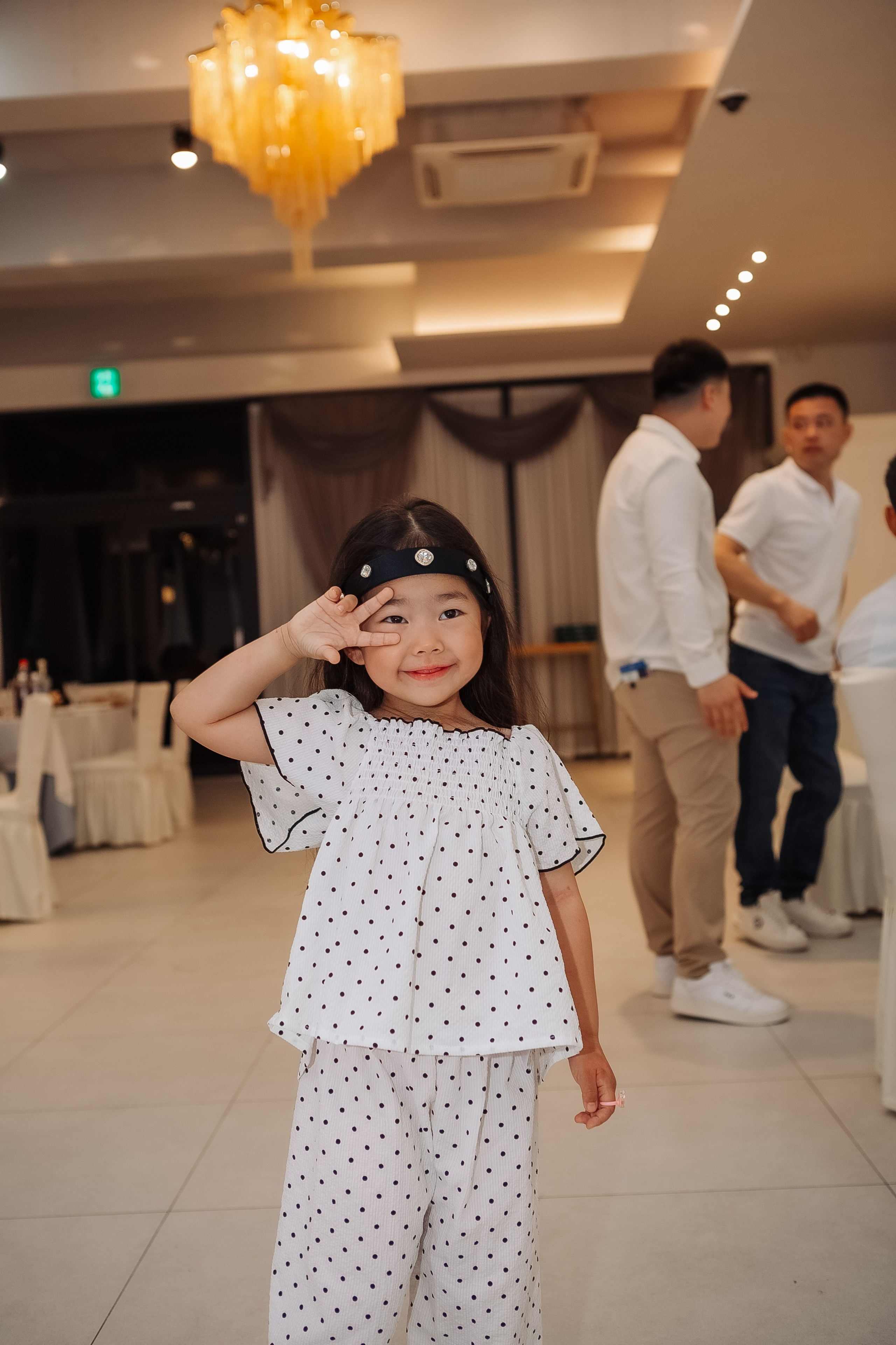 Тео дома и в ресторане. Фотограф беременности, ньюборн и годовасиков в Корее Жанна Хан