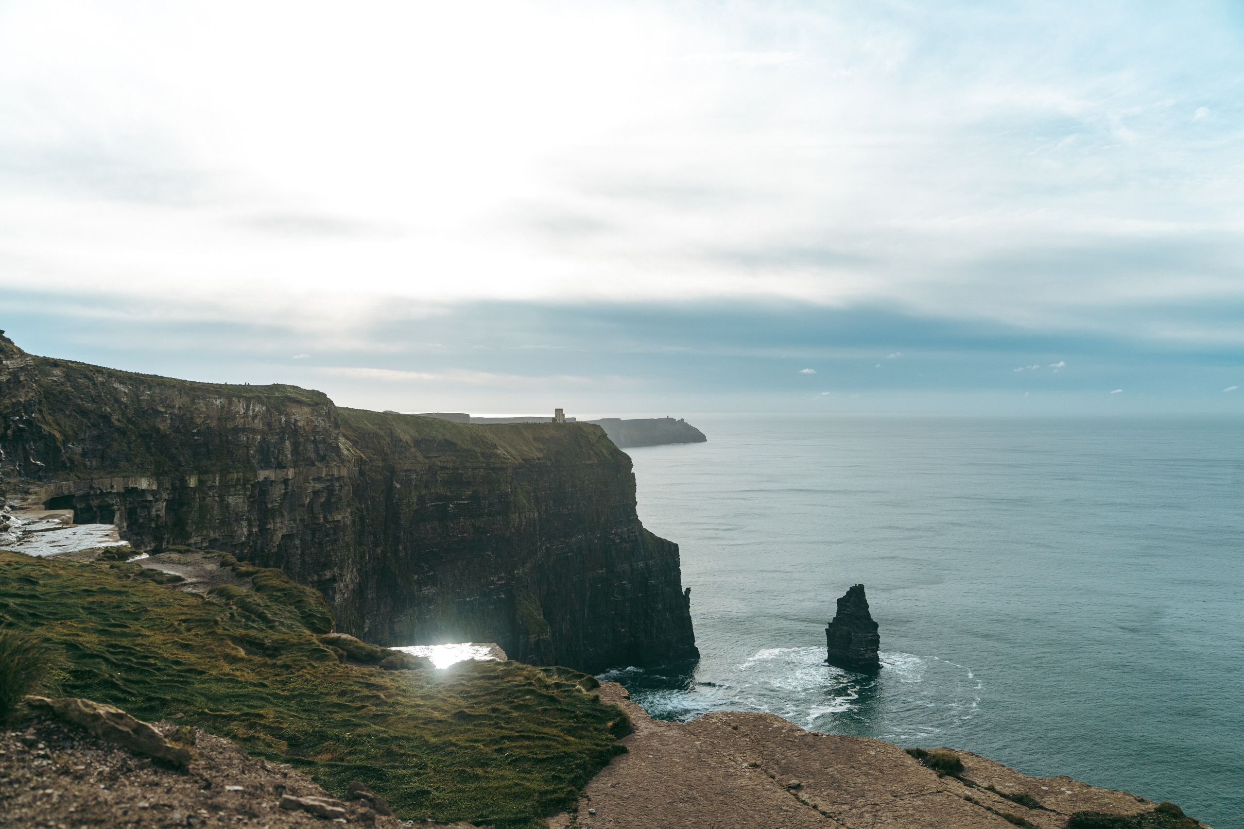 Proposal at Cliffs Moher. Wedding and family photographer Ireland