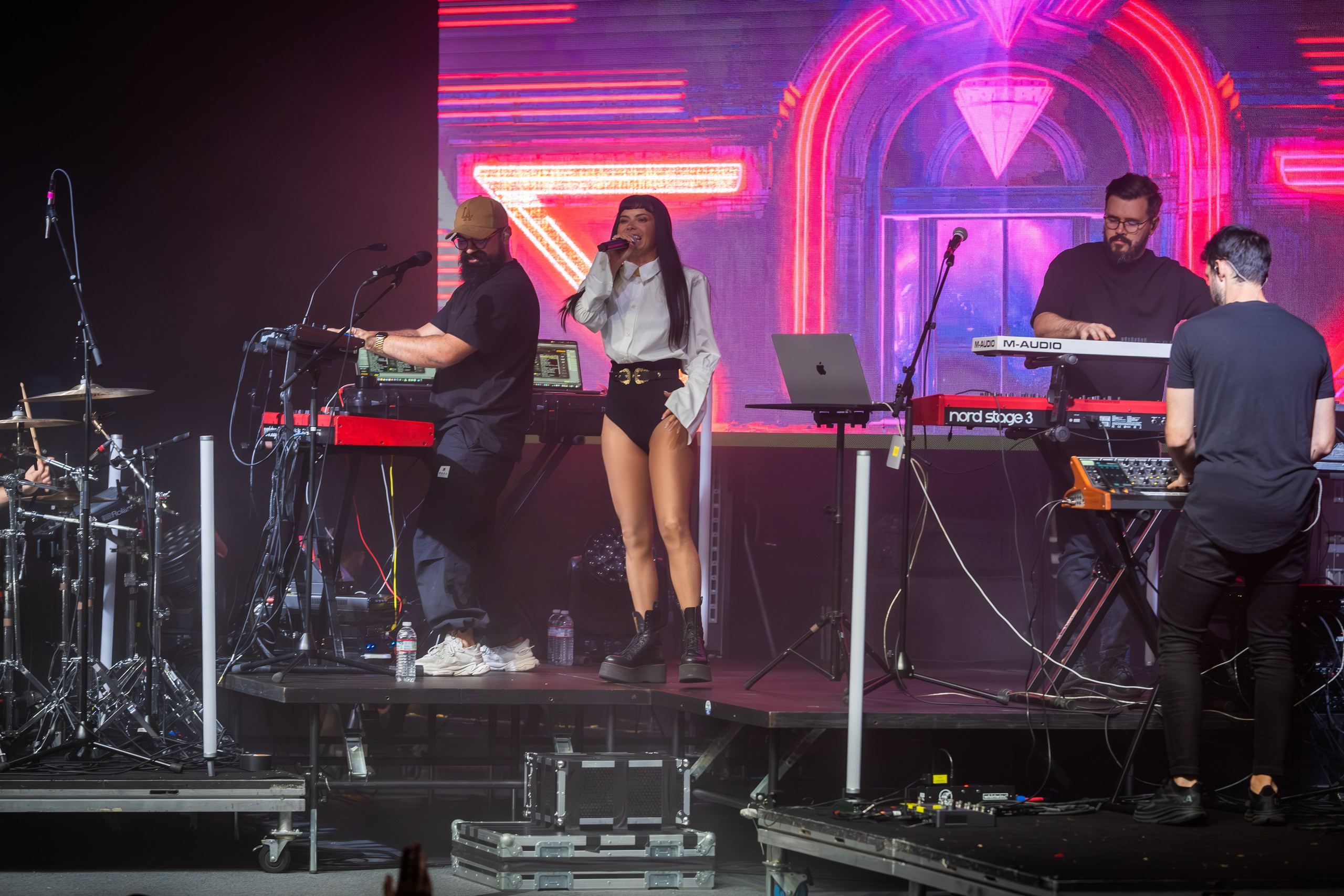 INNA / 2024. Reportage concert portrait photography in the San Francisco Bay Area