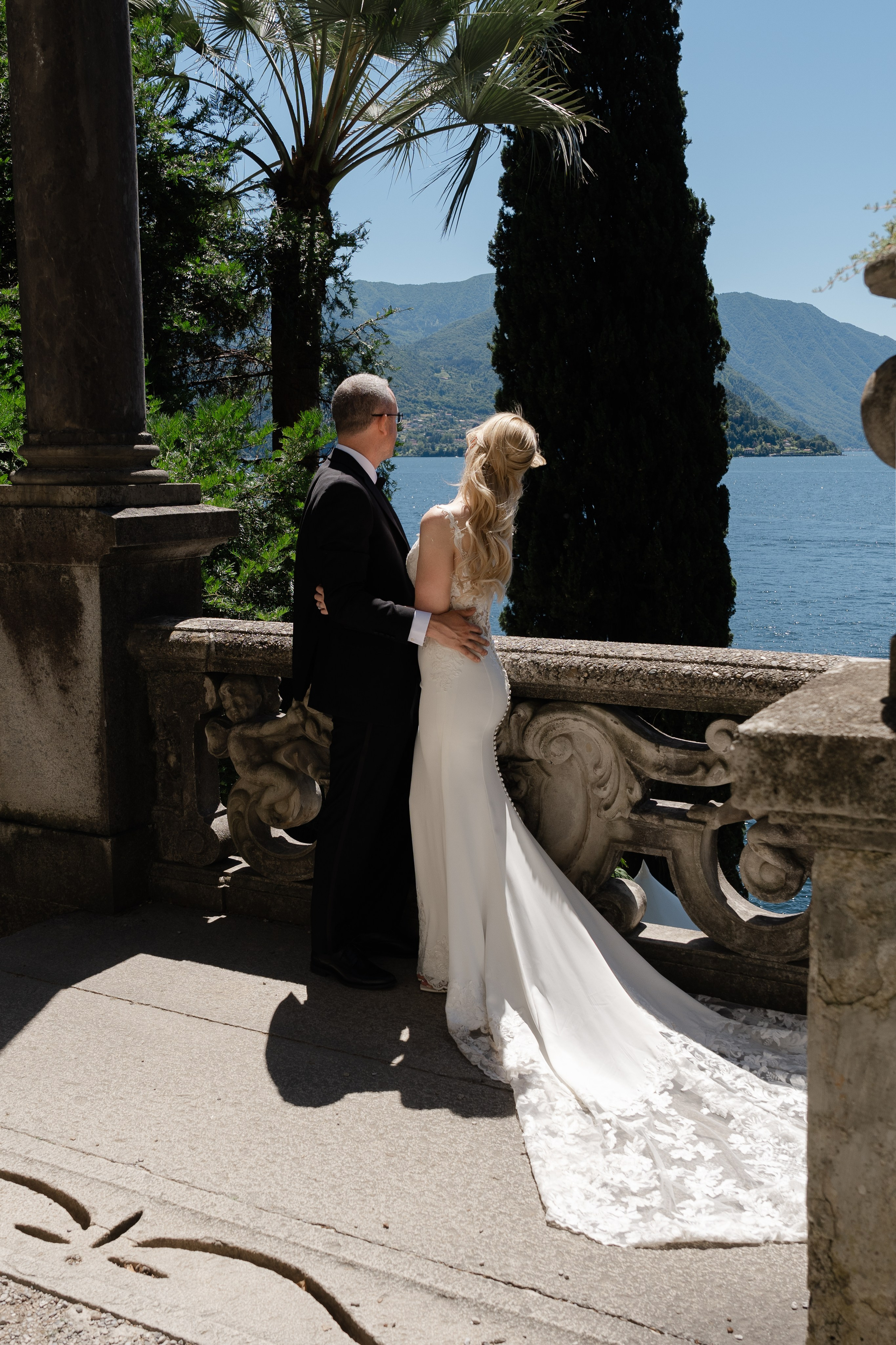 TARA AND KEVIN _ Villa Monastero. PHOTOGRAPHER IN ITALY