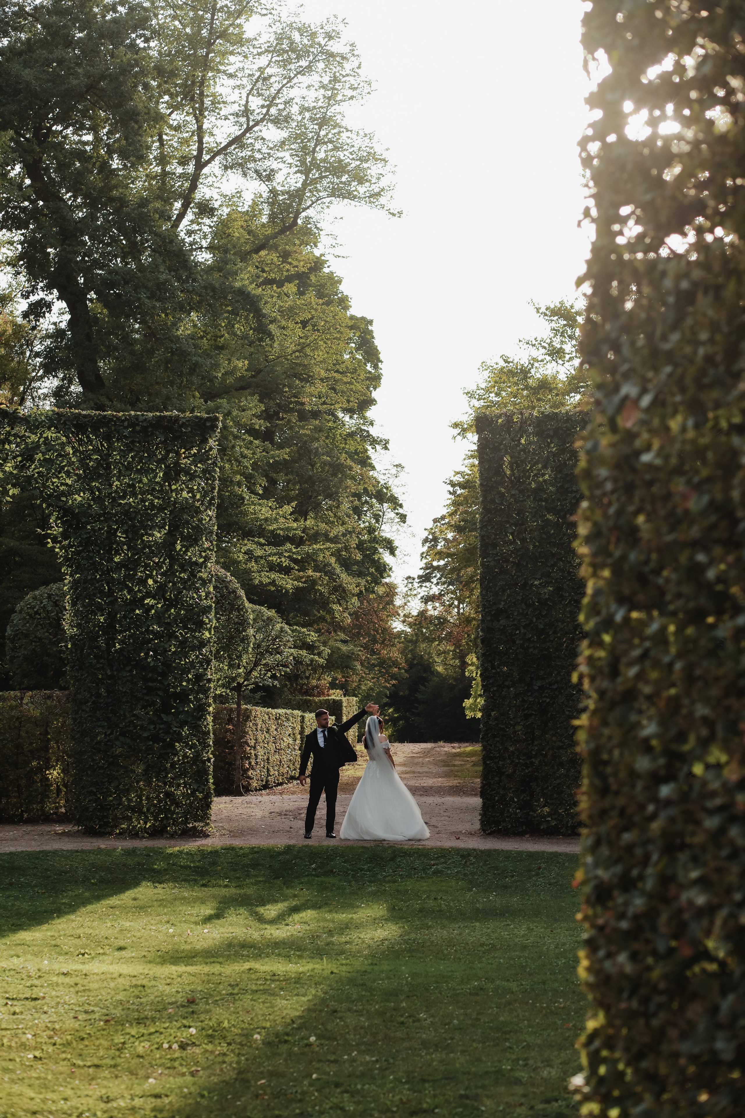 Freie Trauung im Garten in Schwetzingen – Hochzeitsfotograf Rhein-Neckar