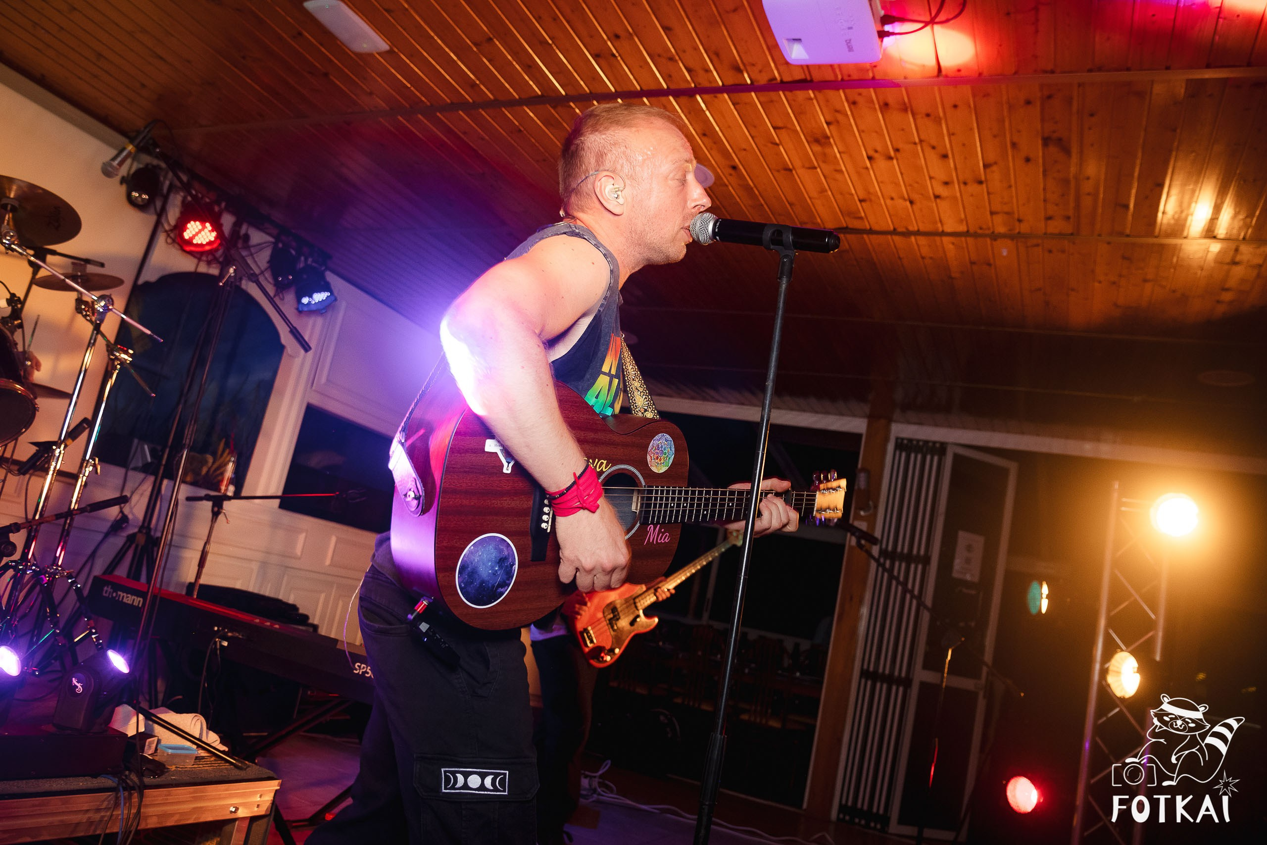 Ultimate Coldplay en Restaurante Los Cucalos: Reportaje fotográfico 17.09.25 | FOTKAI