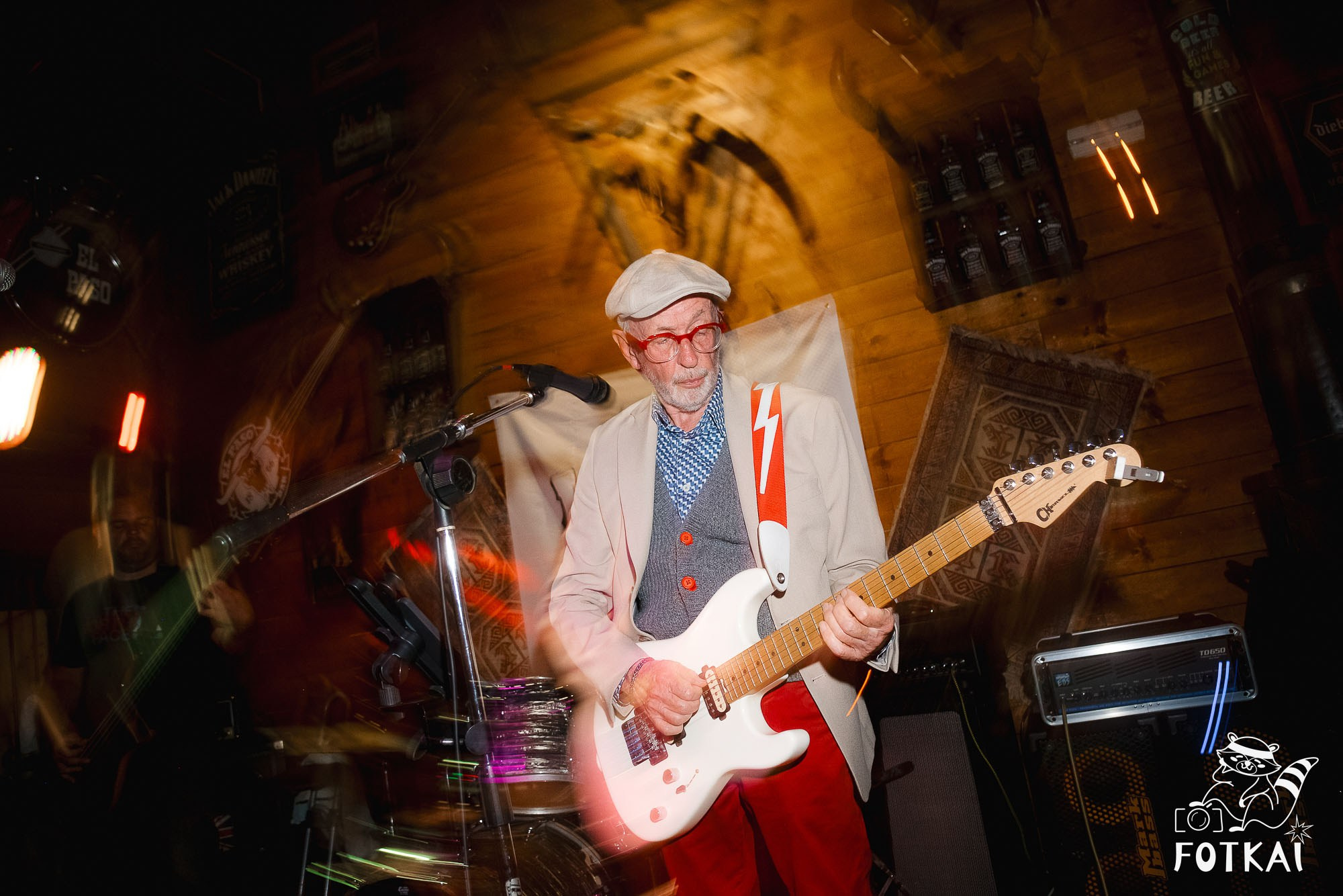 Dirty Picks — Concert Photos at El Paso Bar, Torrevieja, 2026 | FOTKAI