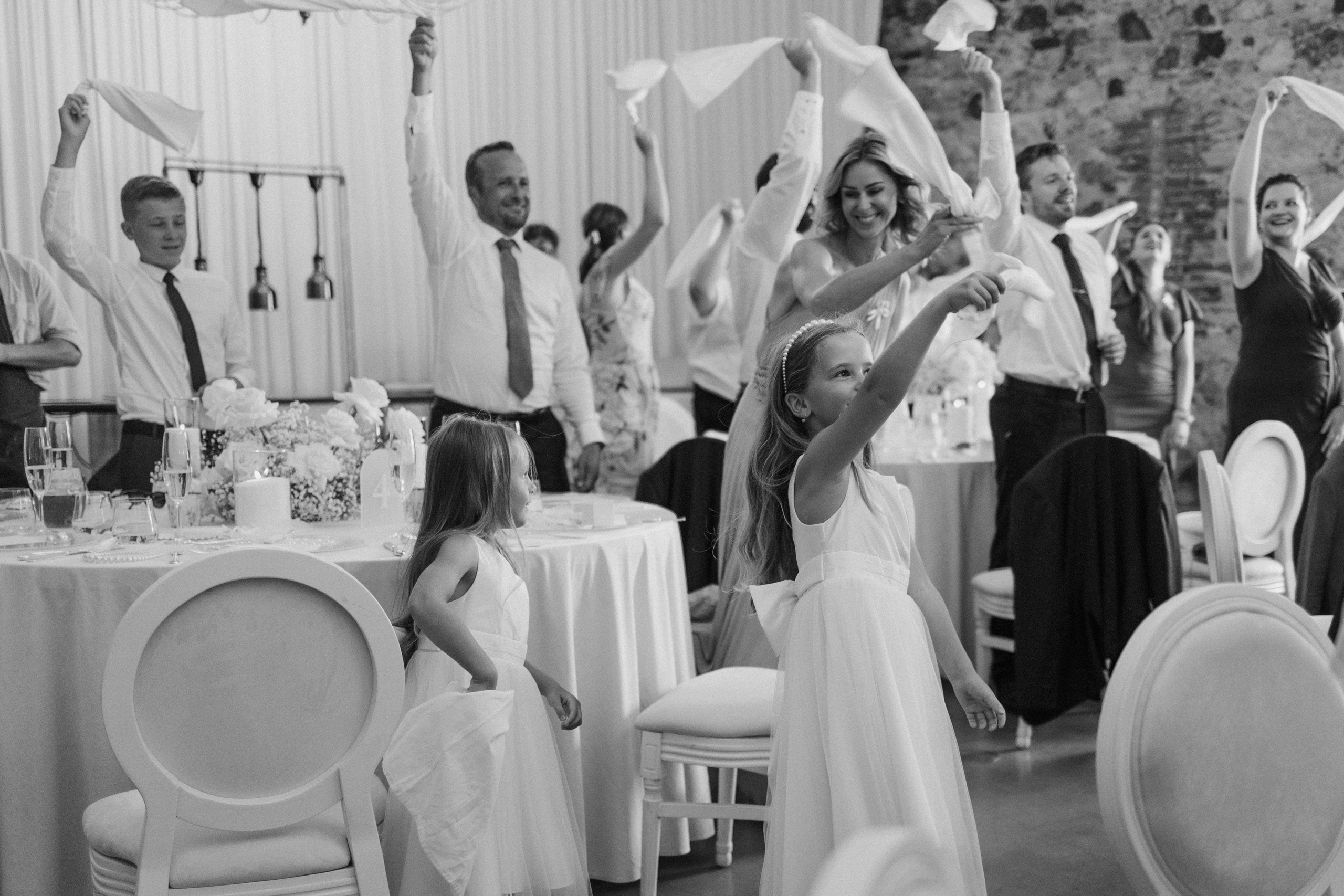 Wedding moments at Na Kmine