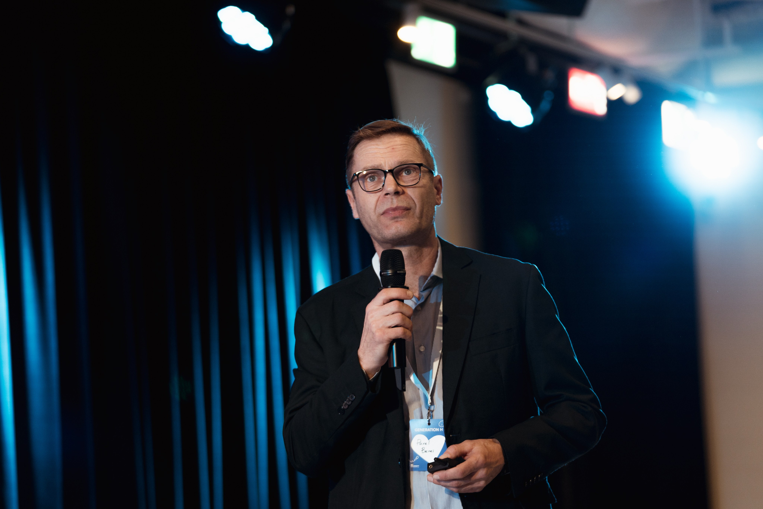 SET University GenH Demo Day. Kostiantyn Holinchenko. Reportage and portrait photographer