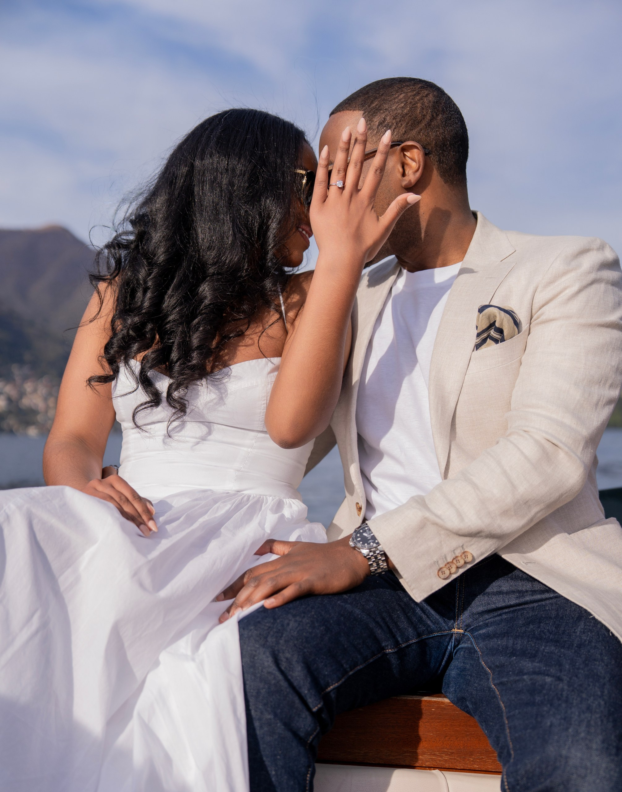 Boat proposal. Fotografo matrimonio Lago di Como Ferrari Media Production