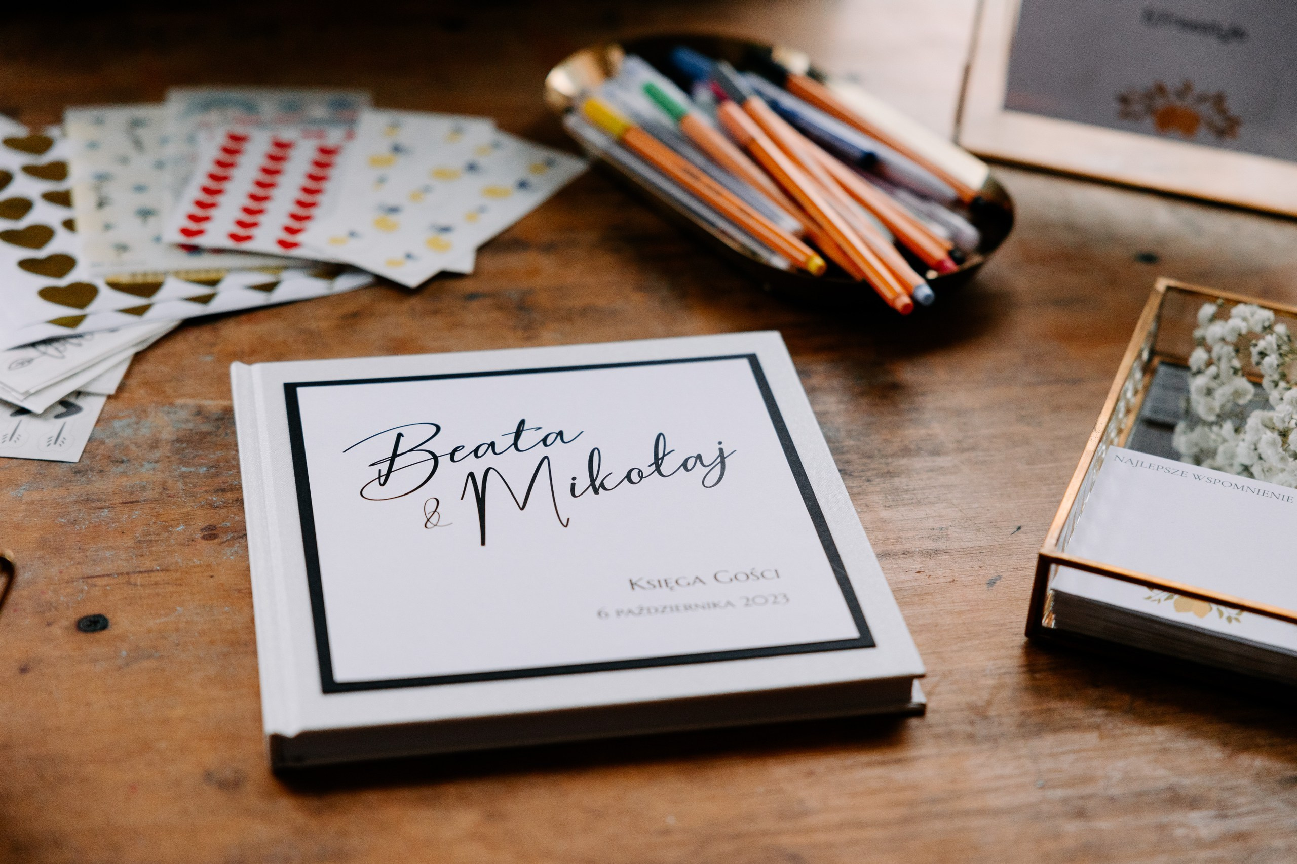 Beata ♡ Mikołaj. Fotograf Ślubny Warszawa - Sesje Biznesowe Rodzinne Eventy