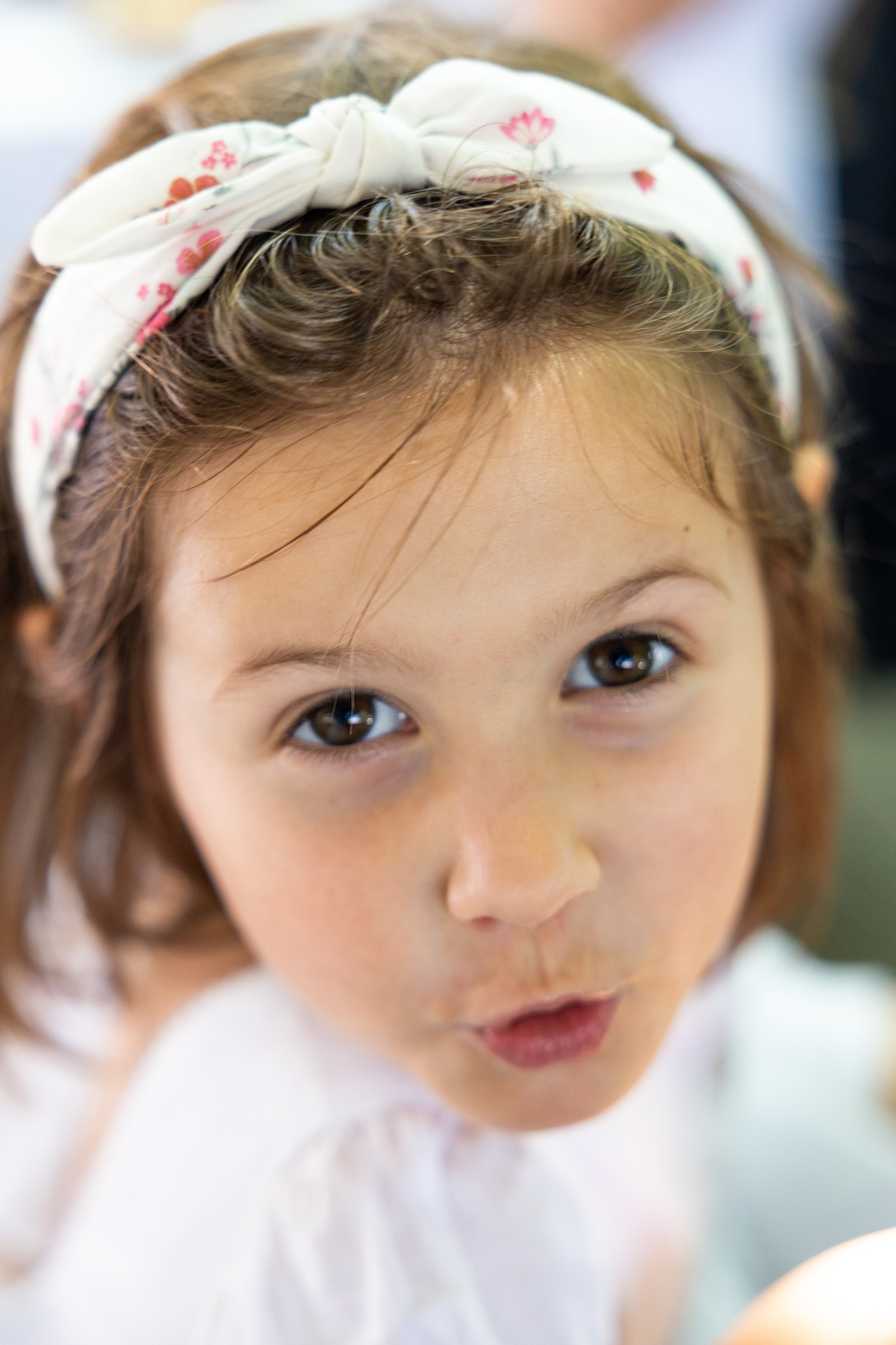The Baptism of Diana in the Church of Saint-Sernin in Toulouse. Eugénie Smirnova — Photographe à Toulouse et dans le Sud-Ouest