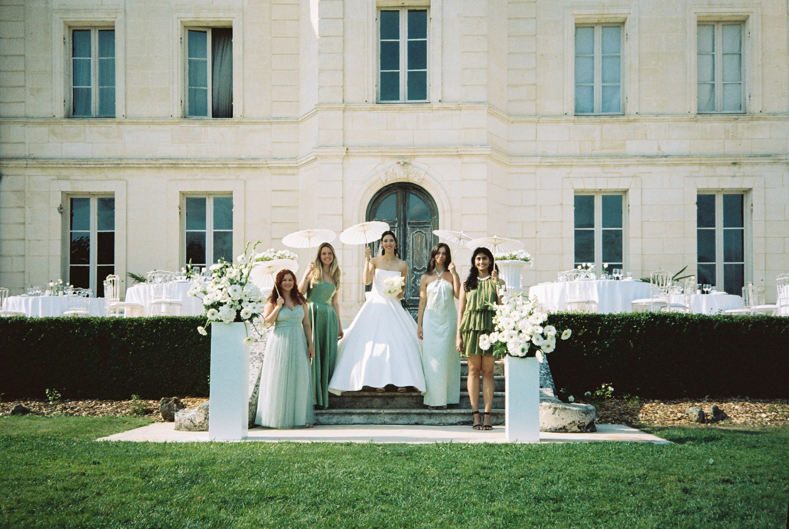 Wedding in a French Château | Destination Wedding Photography. Wedding photographer in Italy