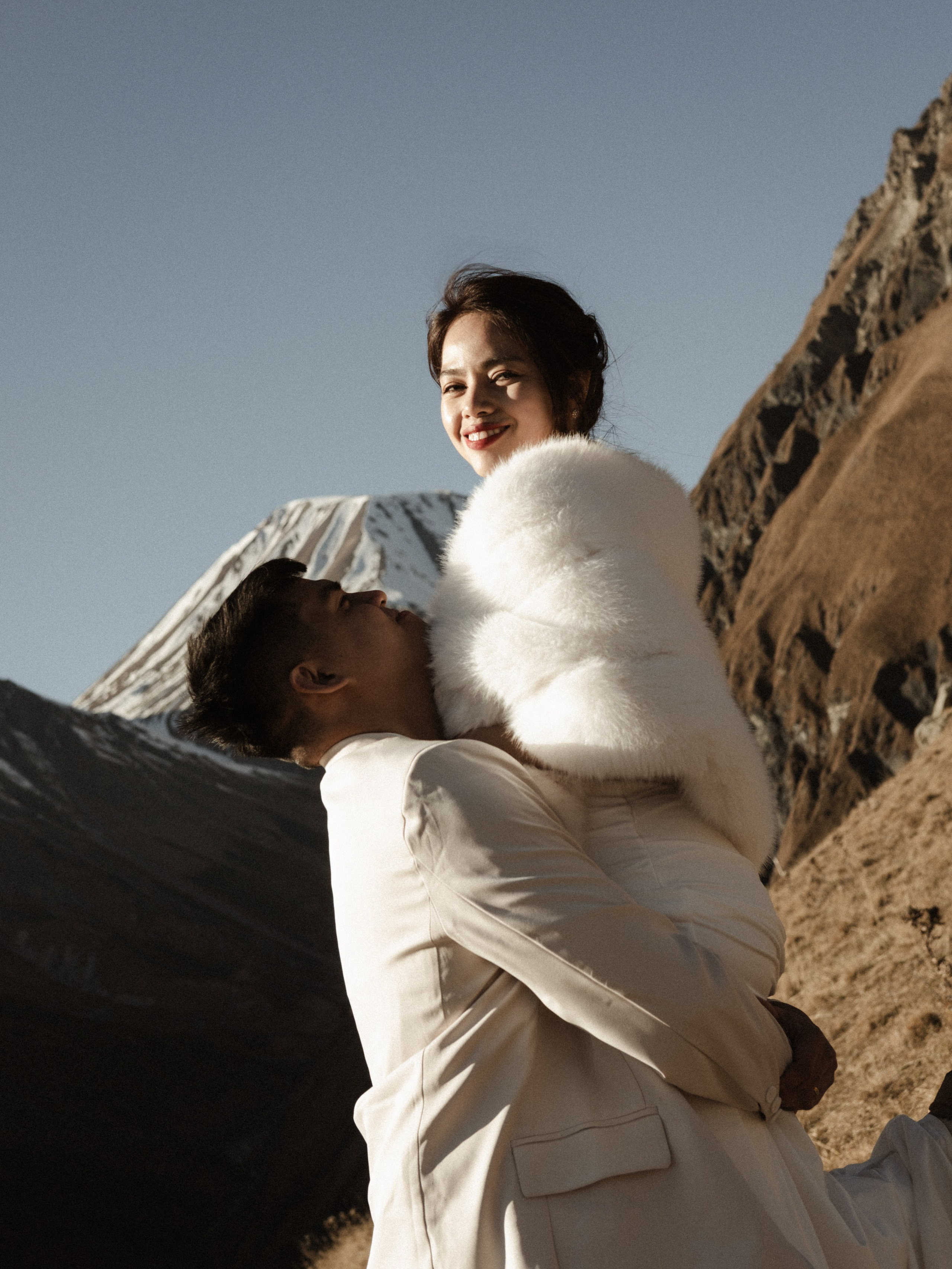 Gudauri | John & Monique. Главная