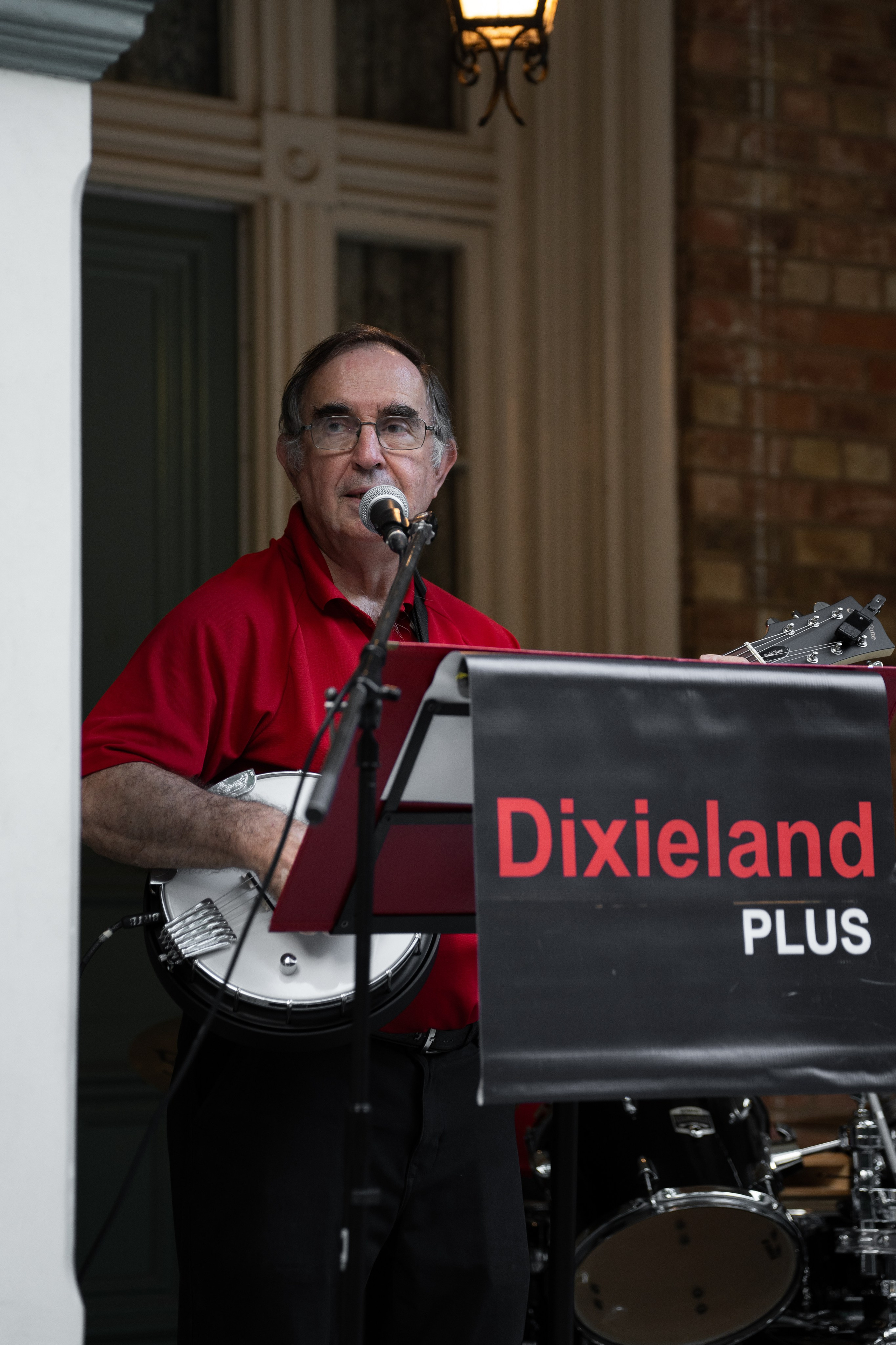Dixieland PLUS 2026. UH Visuals