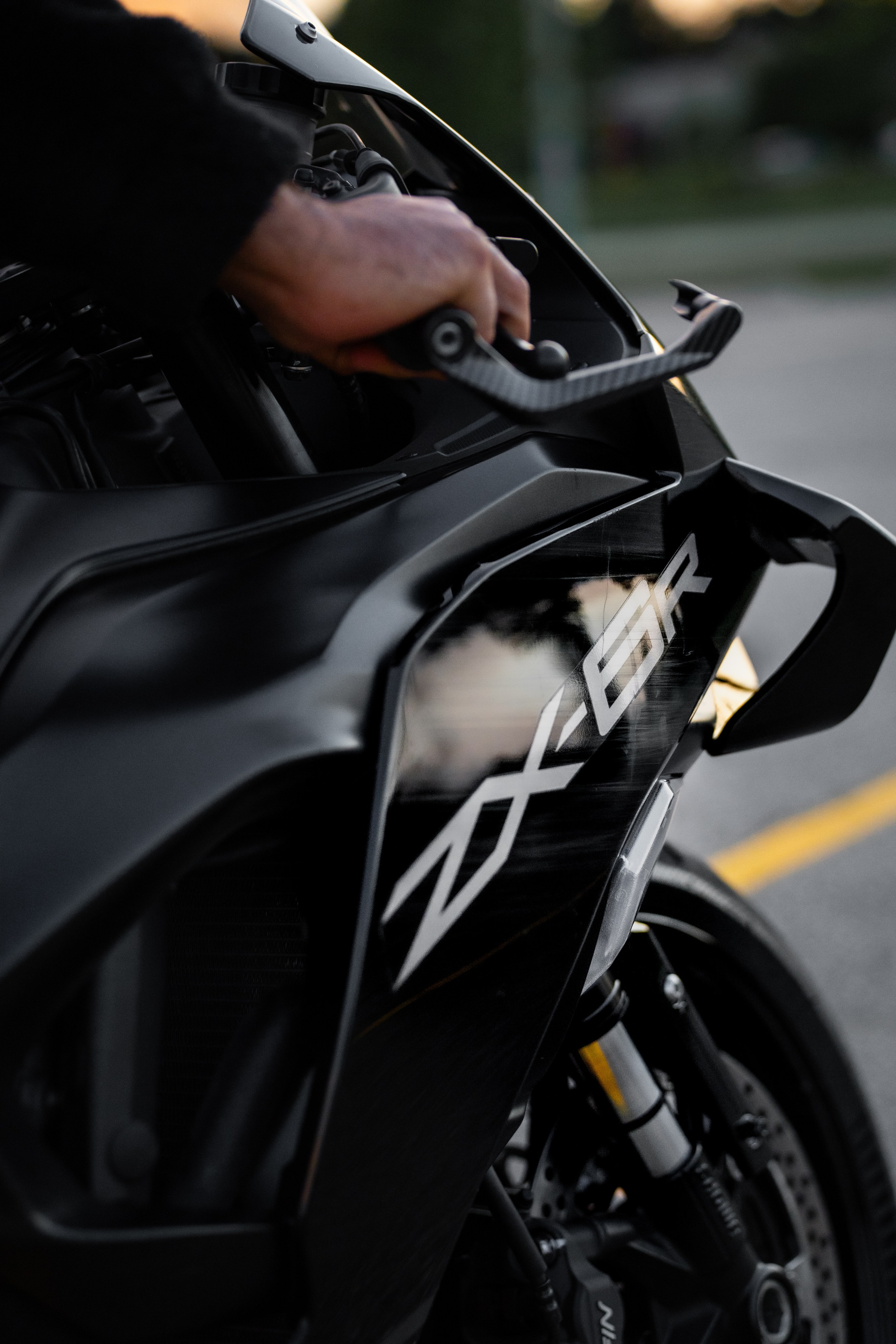 Kawasaki Ninja ZX-6R. UH Visuals