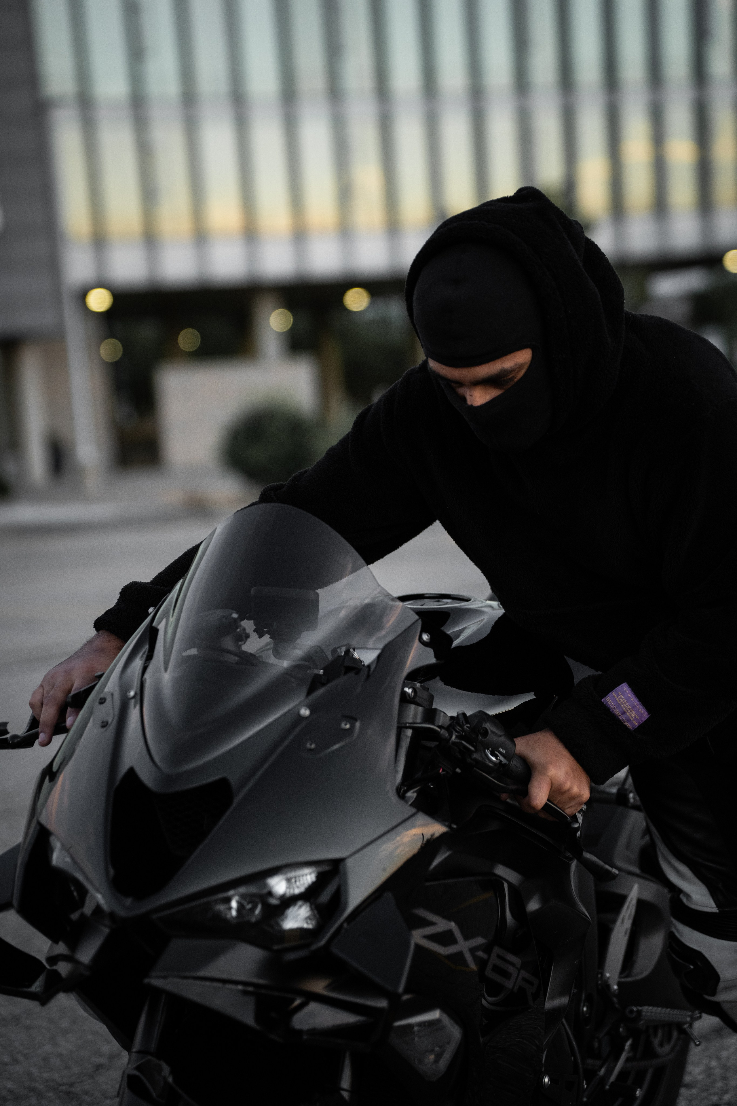 Kawasaki Ninja ZX-6R. UH Visuals
