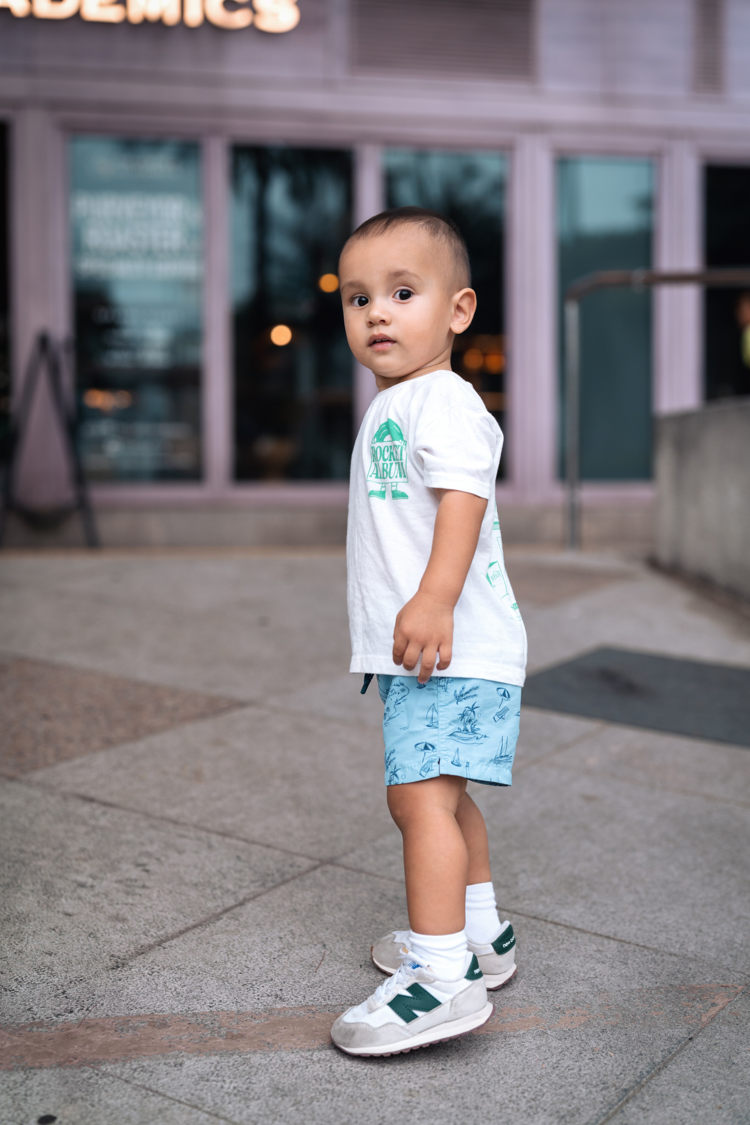 OLGA & DEREK | REPULSE BAY BEACH. PHOTOGRAPHER IN HONG KONG (WEDDING, FASHION, FAMILY, EVENTS)