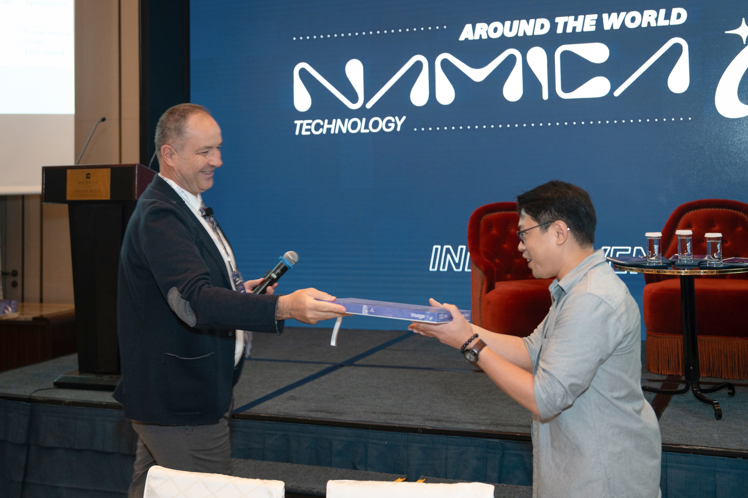 APTOS | SHANGRI-LA HOTEL. PHOTOGRAPHER IN HONG KONG (WEDDING, FASHION, FAMILY, EVENTS)